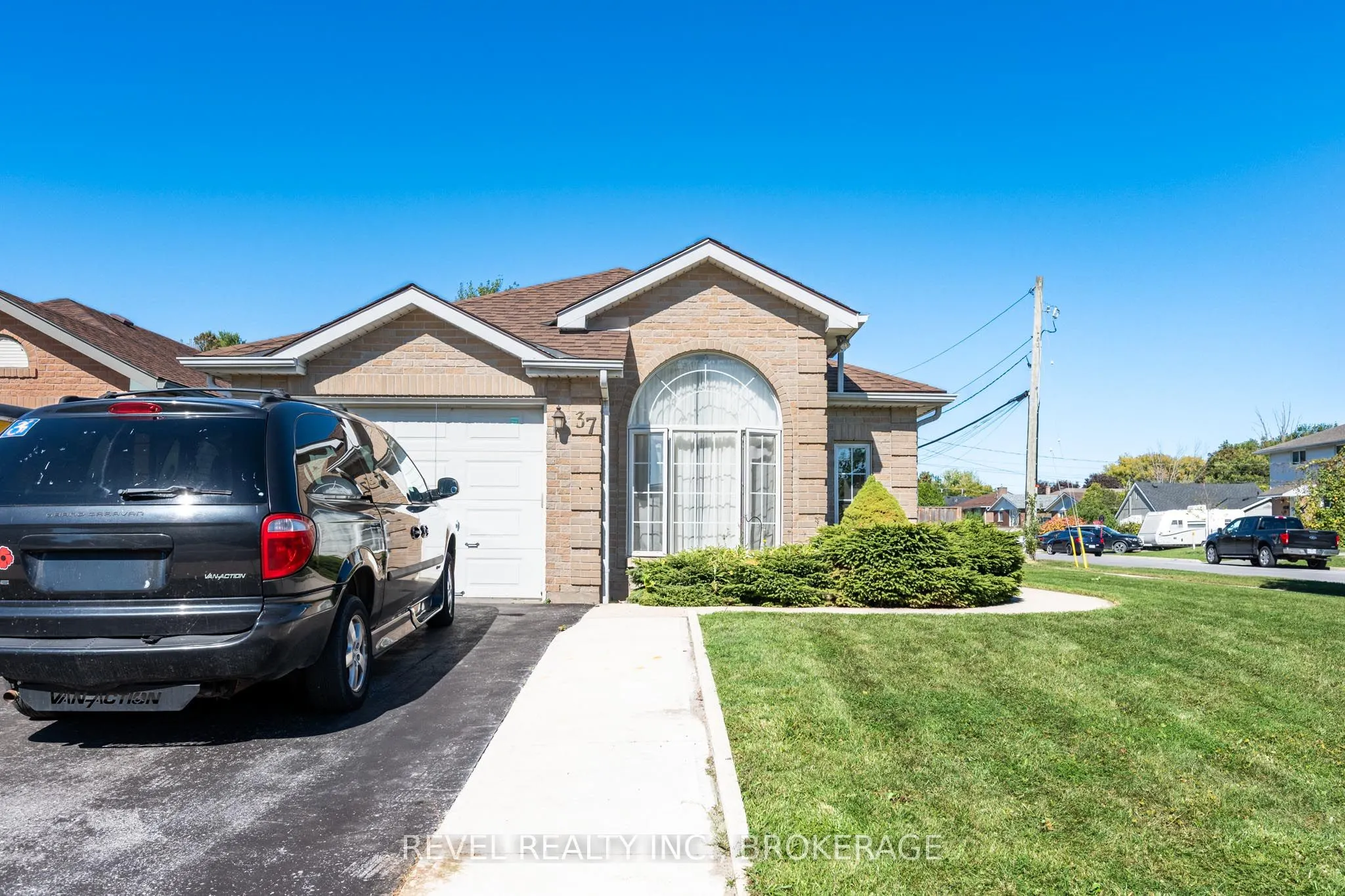 37 Wilfred Crescent