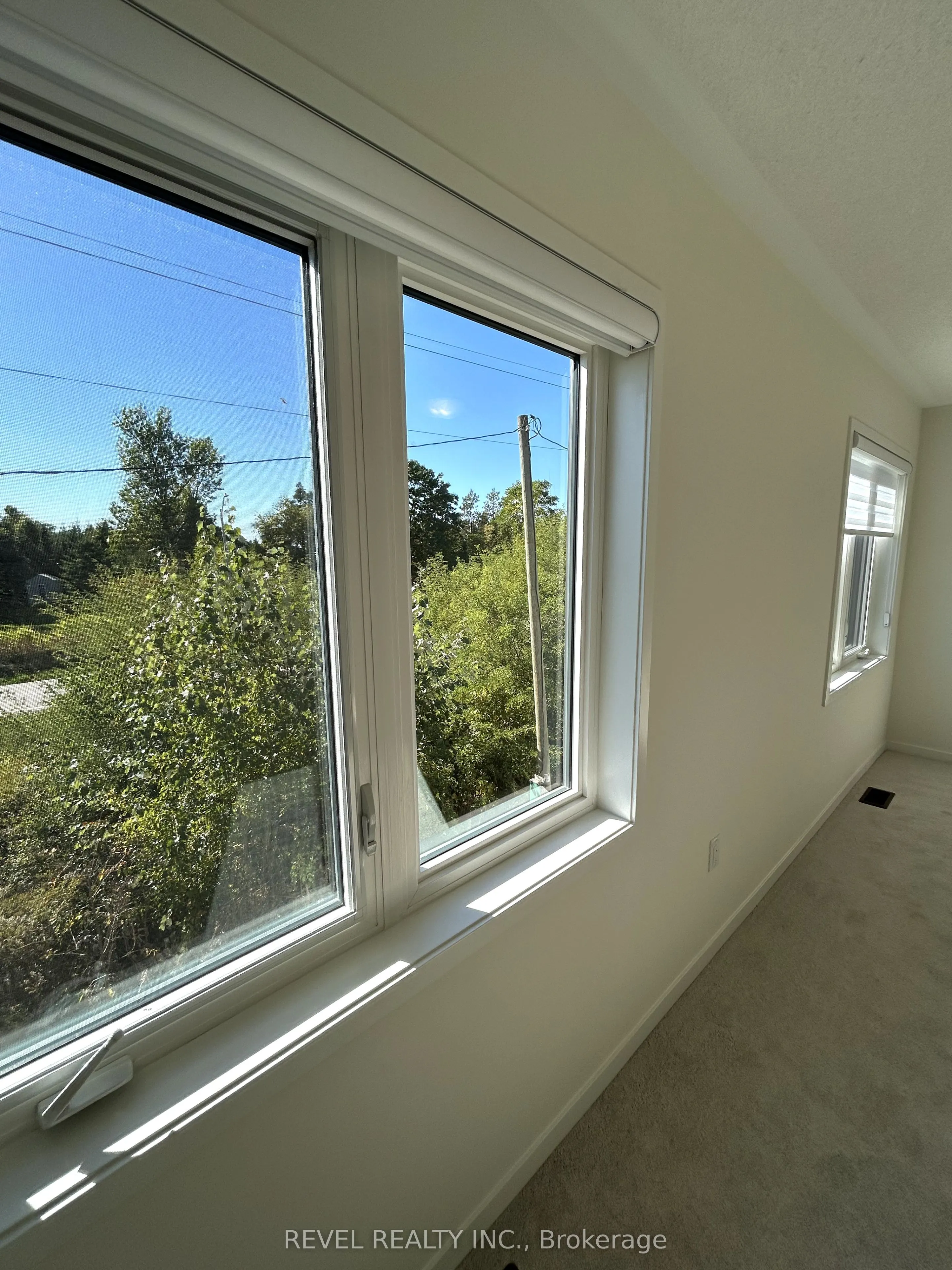 25 Radium Lane