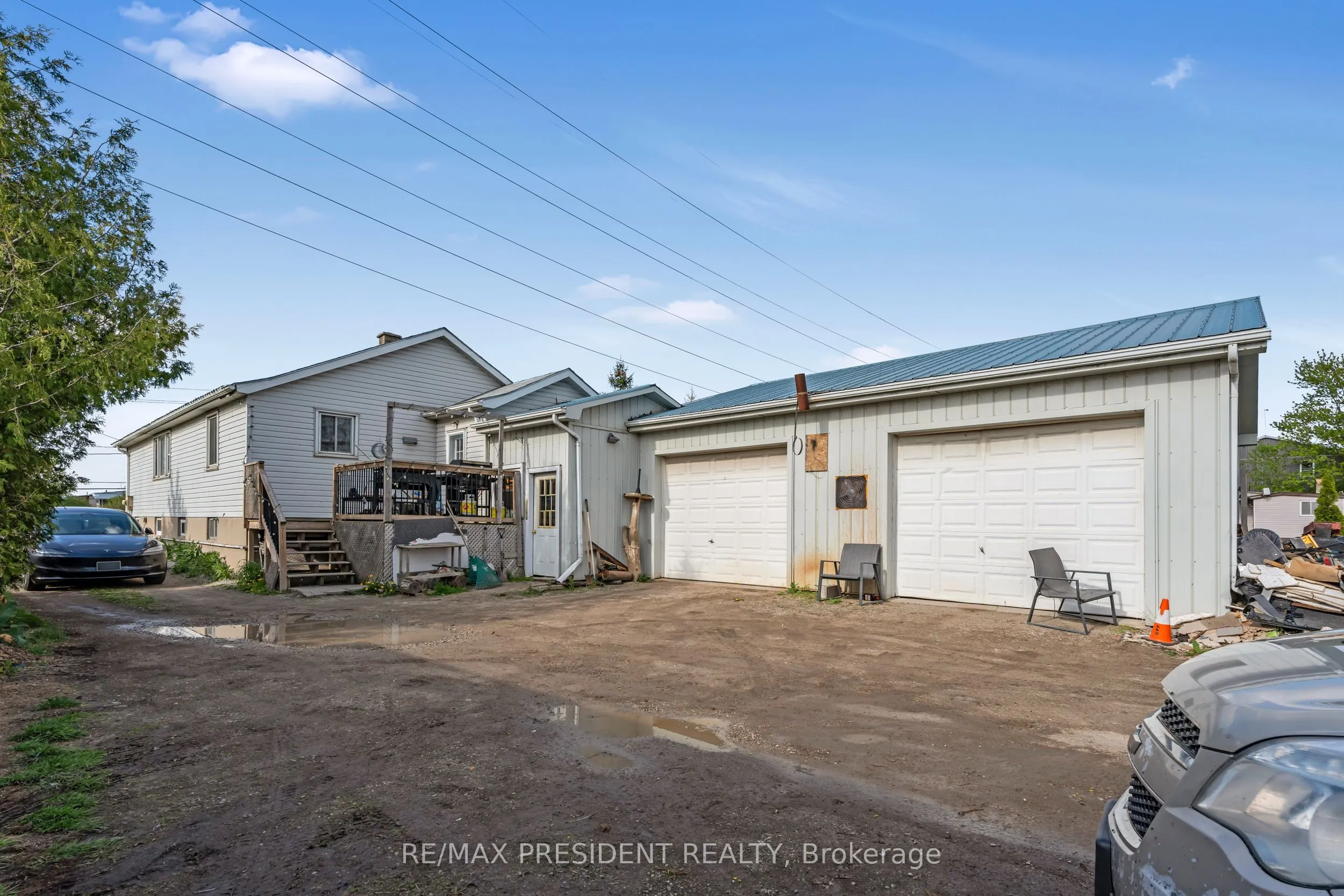 1224 Parkinson Road