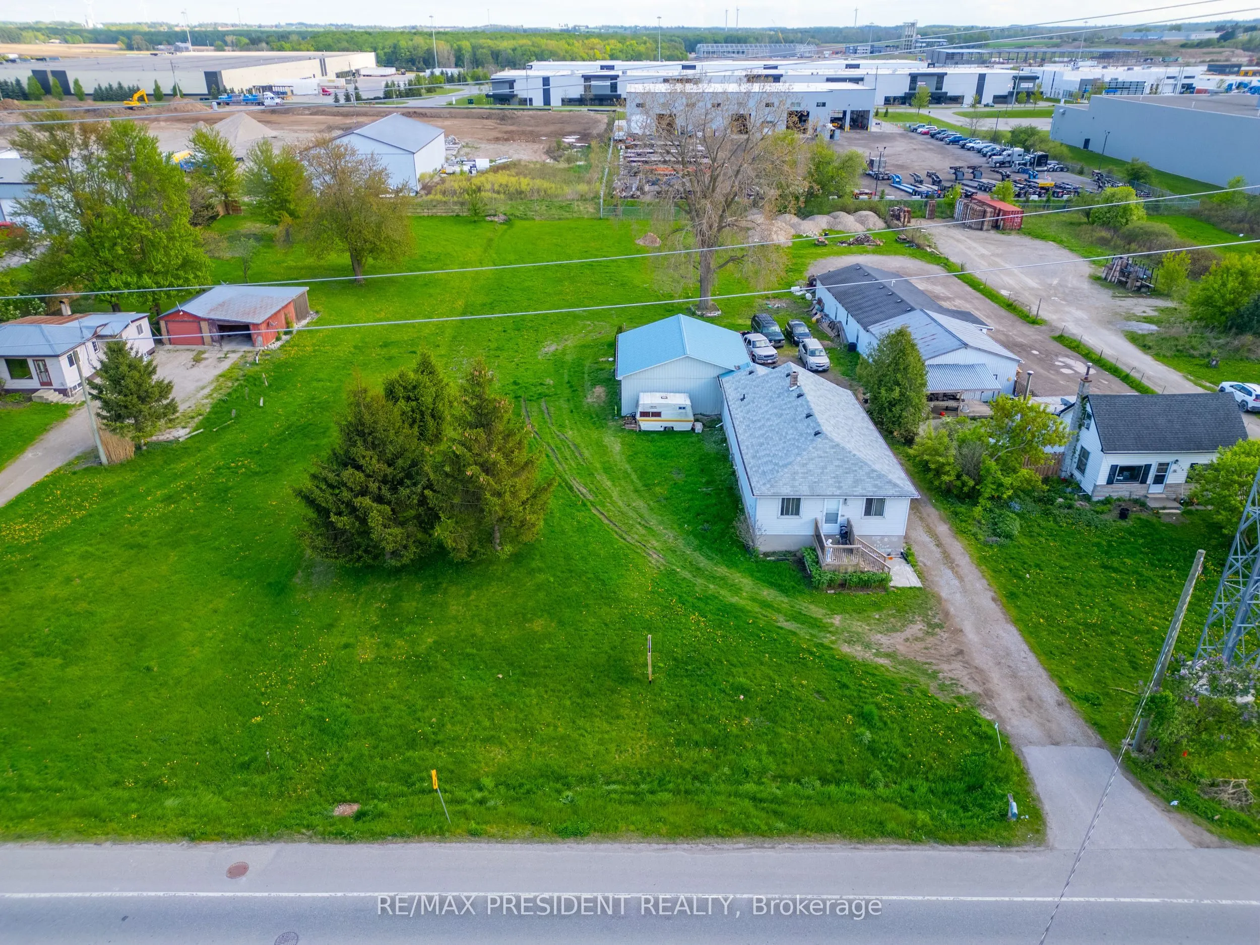 1224 Parkinson Road