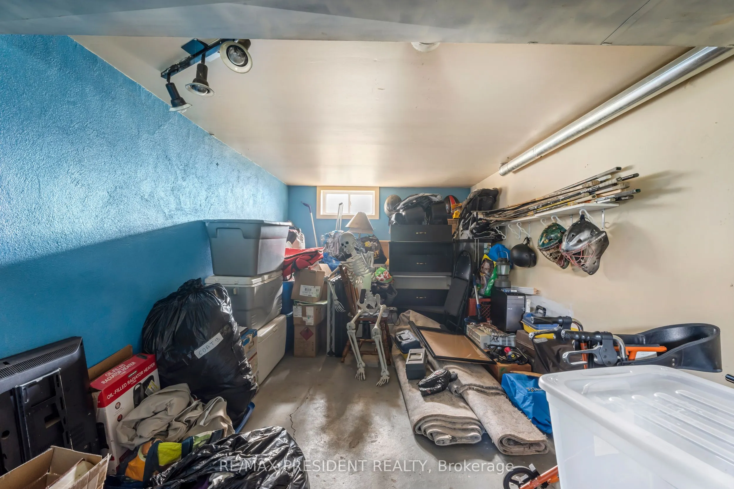 1224 Parkinson Road