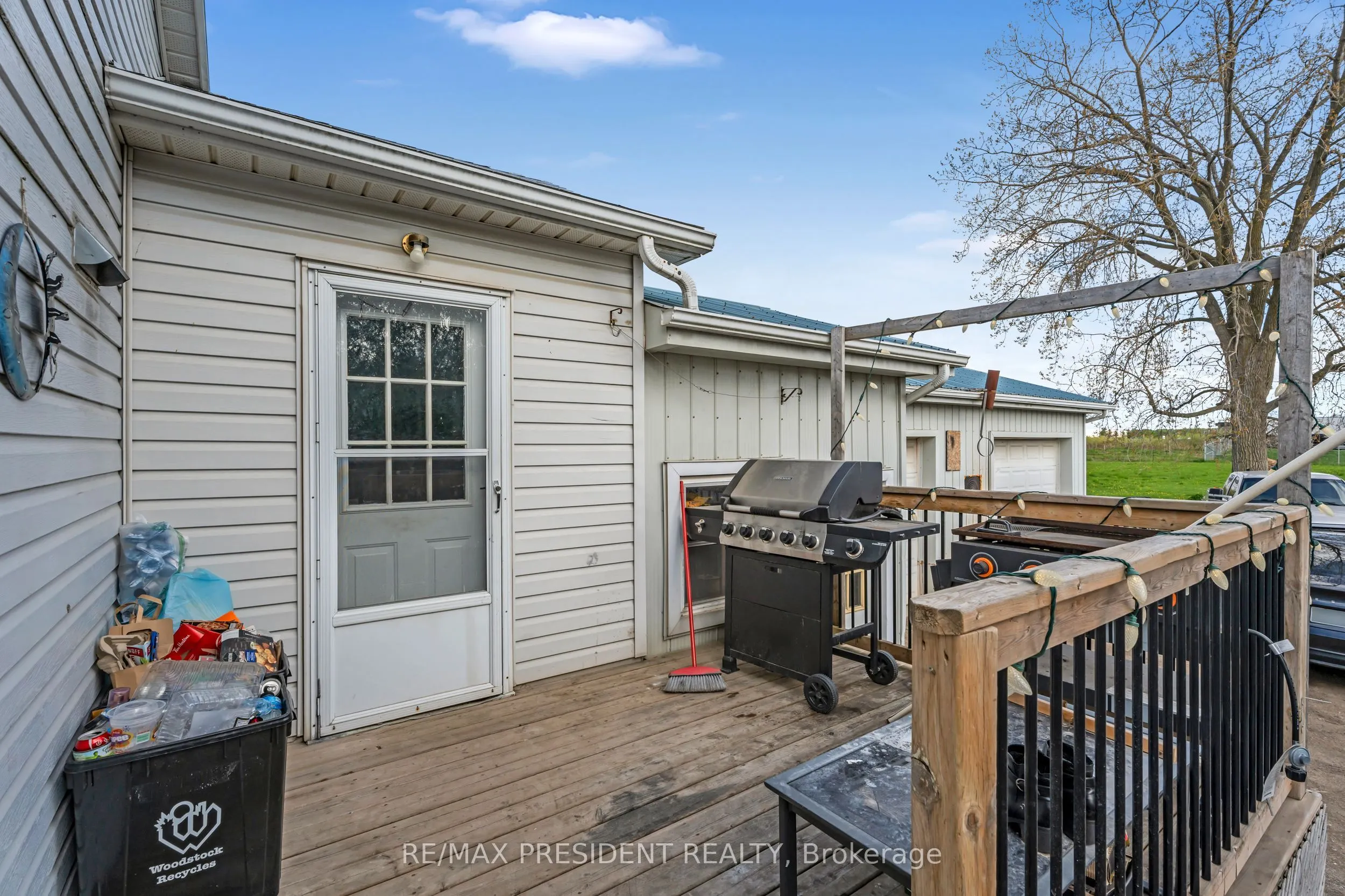 1224 Parkinson Road