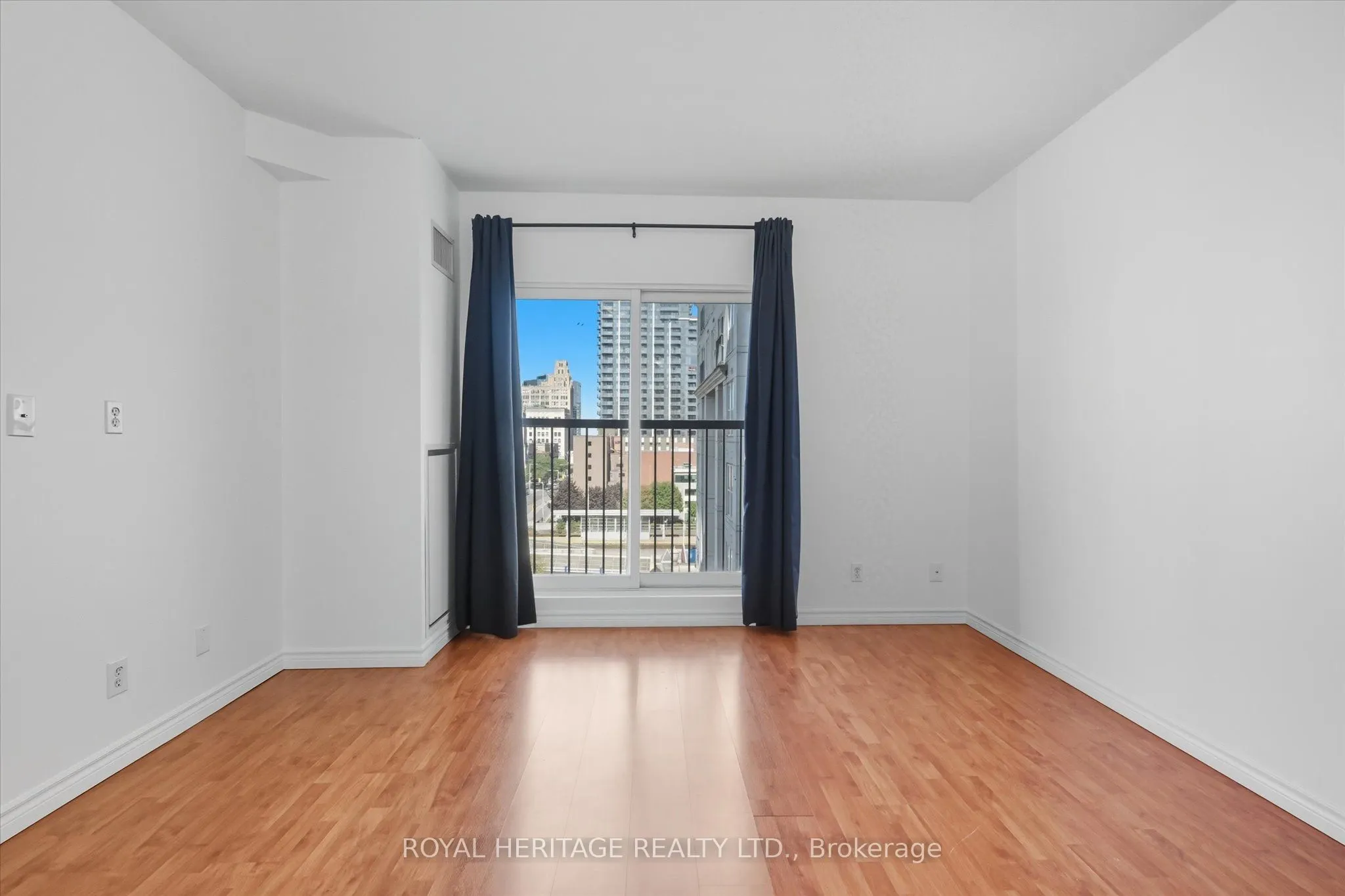 135 James Street S, #615