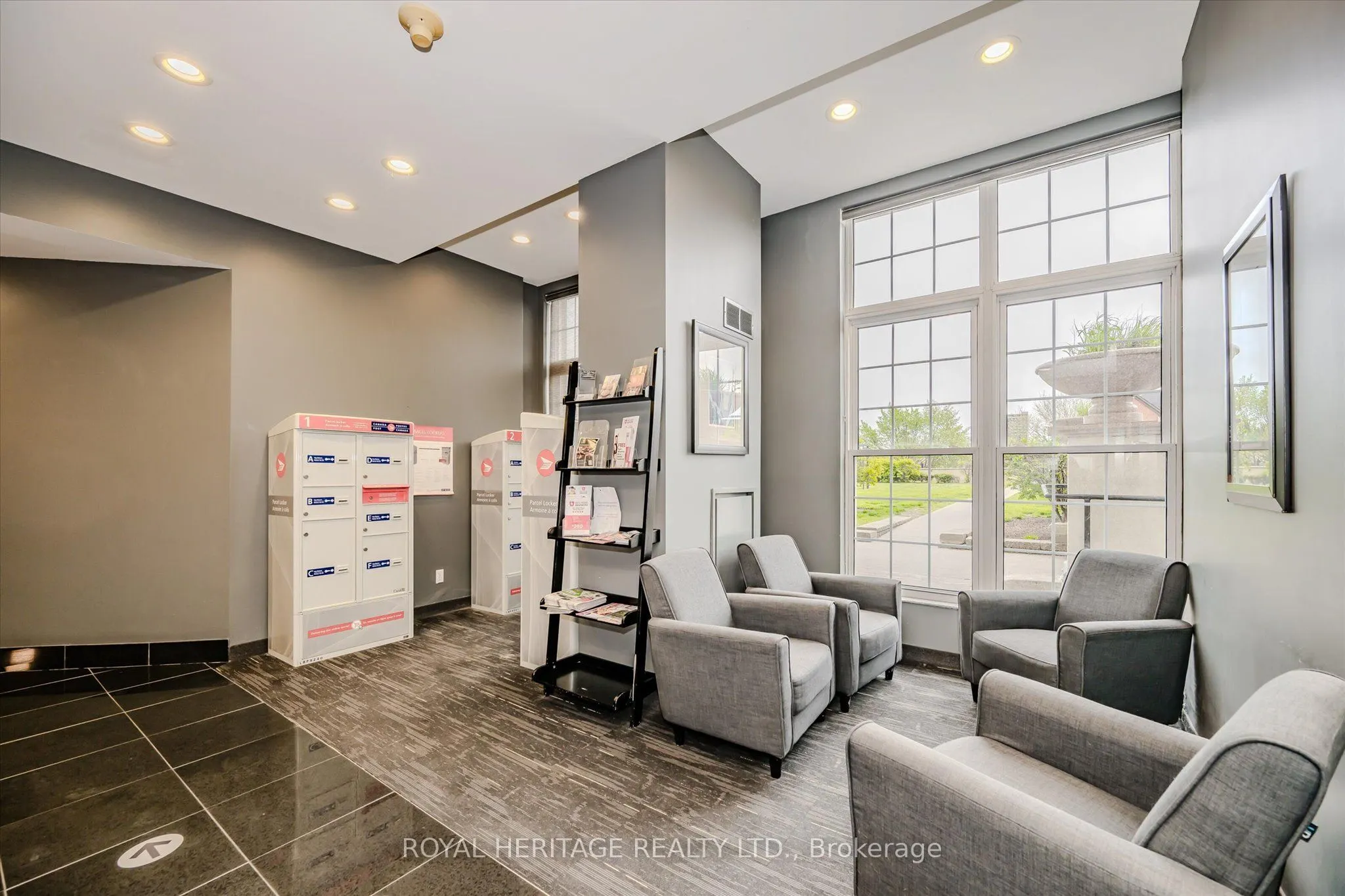 135 James Street S, #615