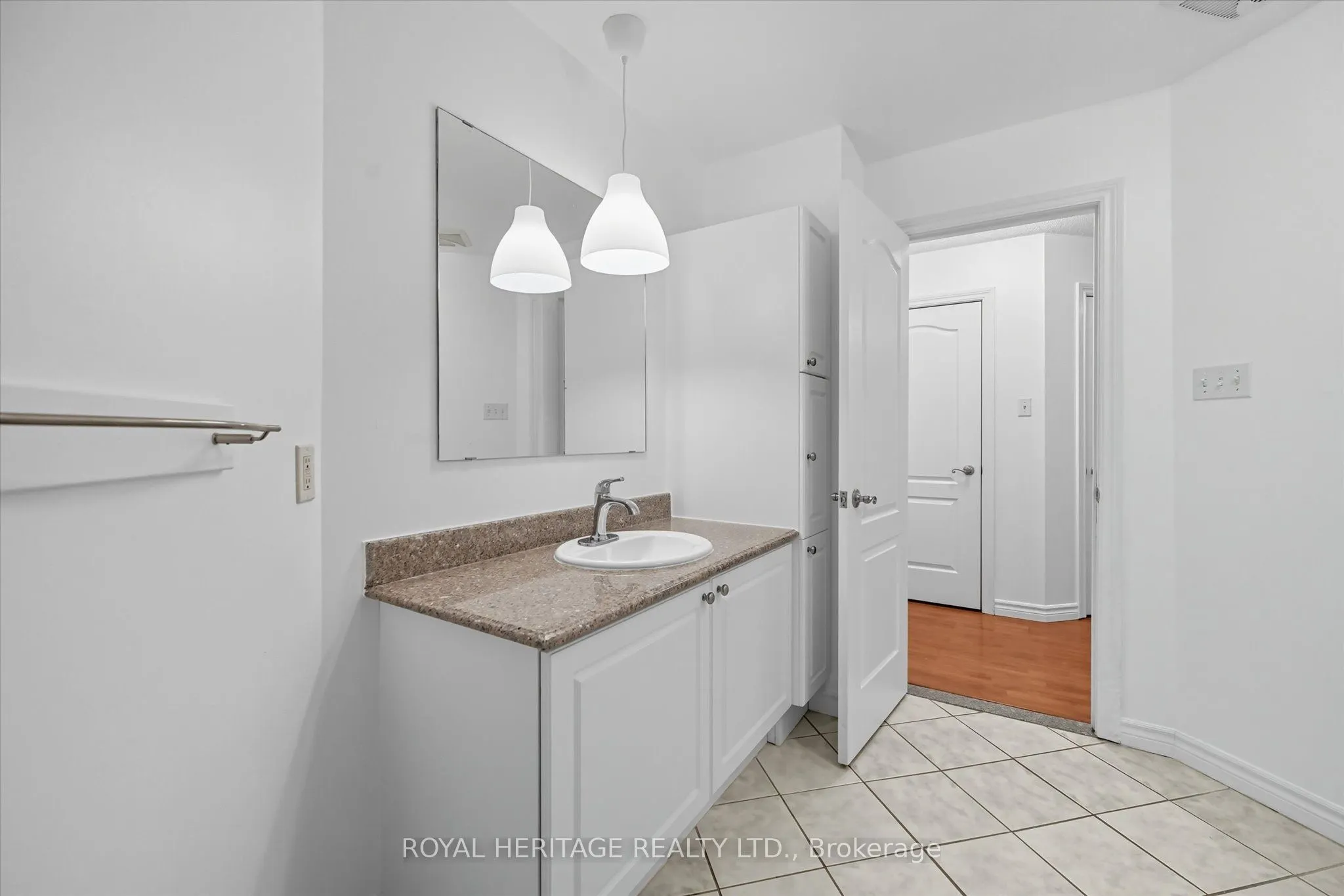 135 James Street S, #615