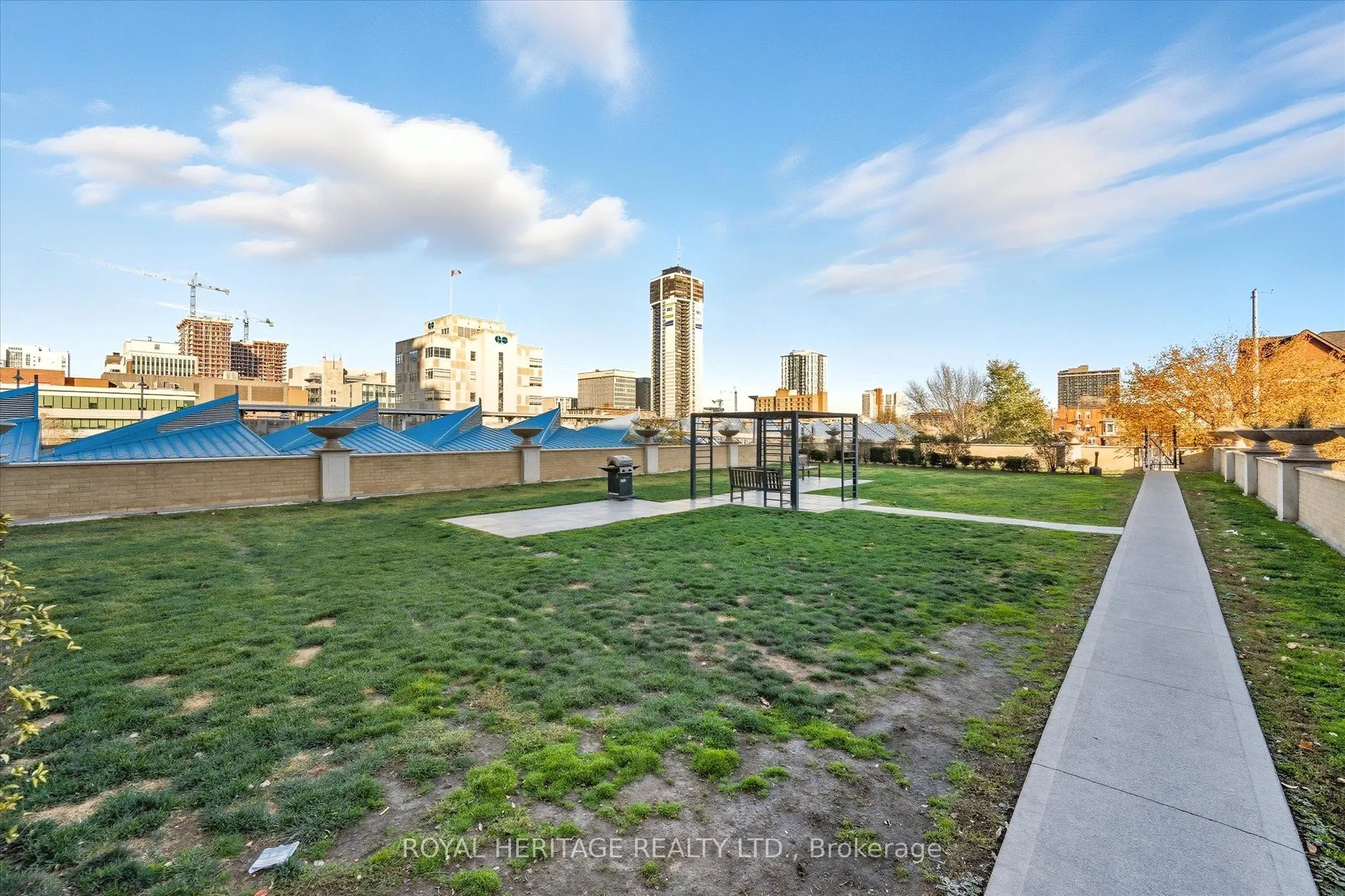 135 James Street S, #615