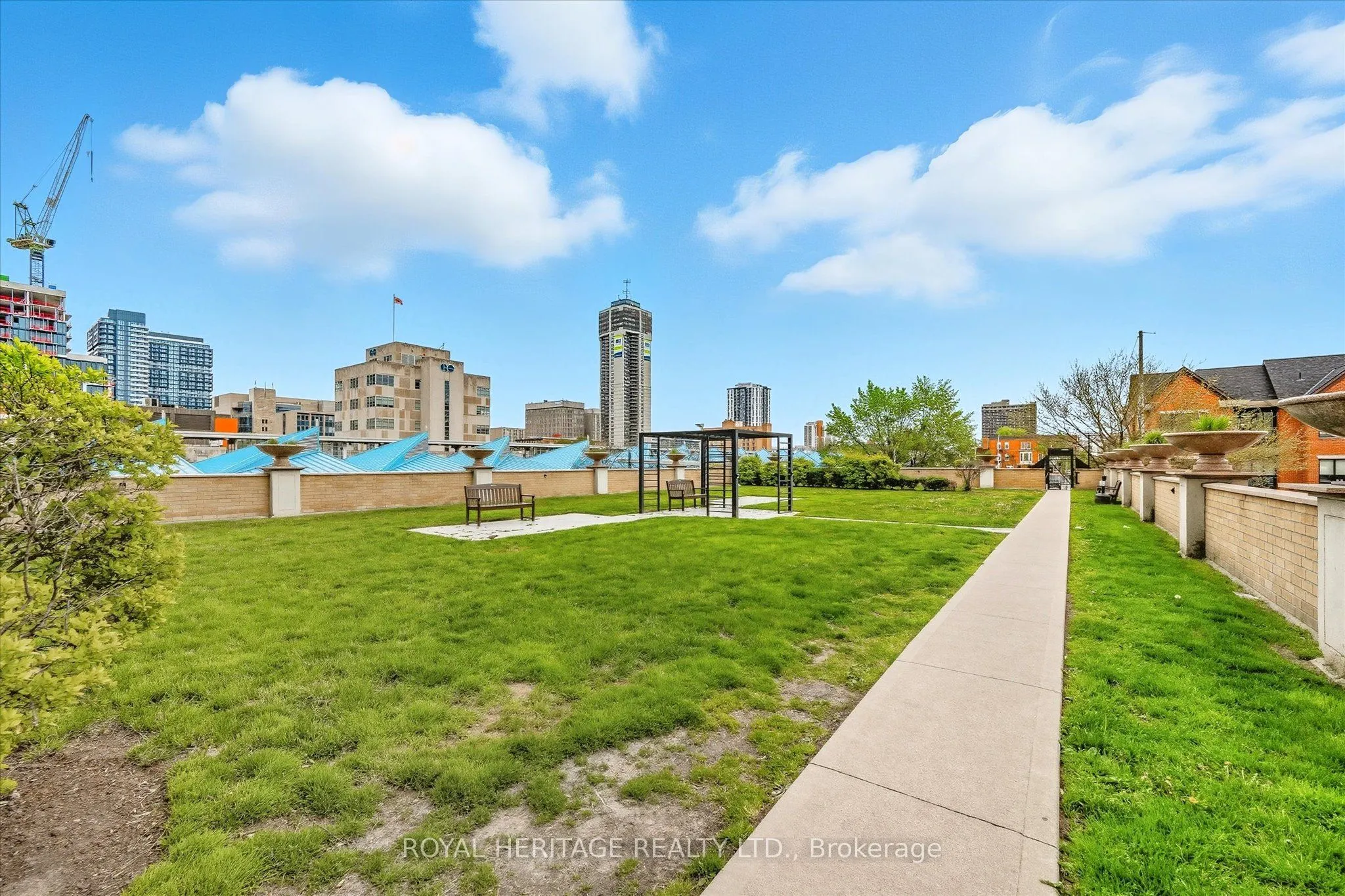 135 James Street S, #615