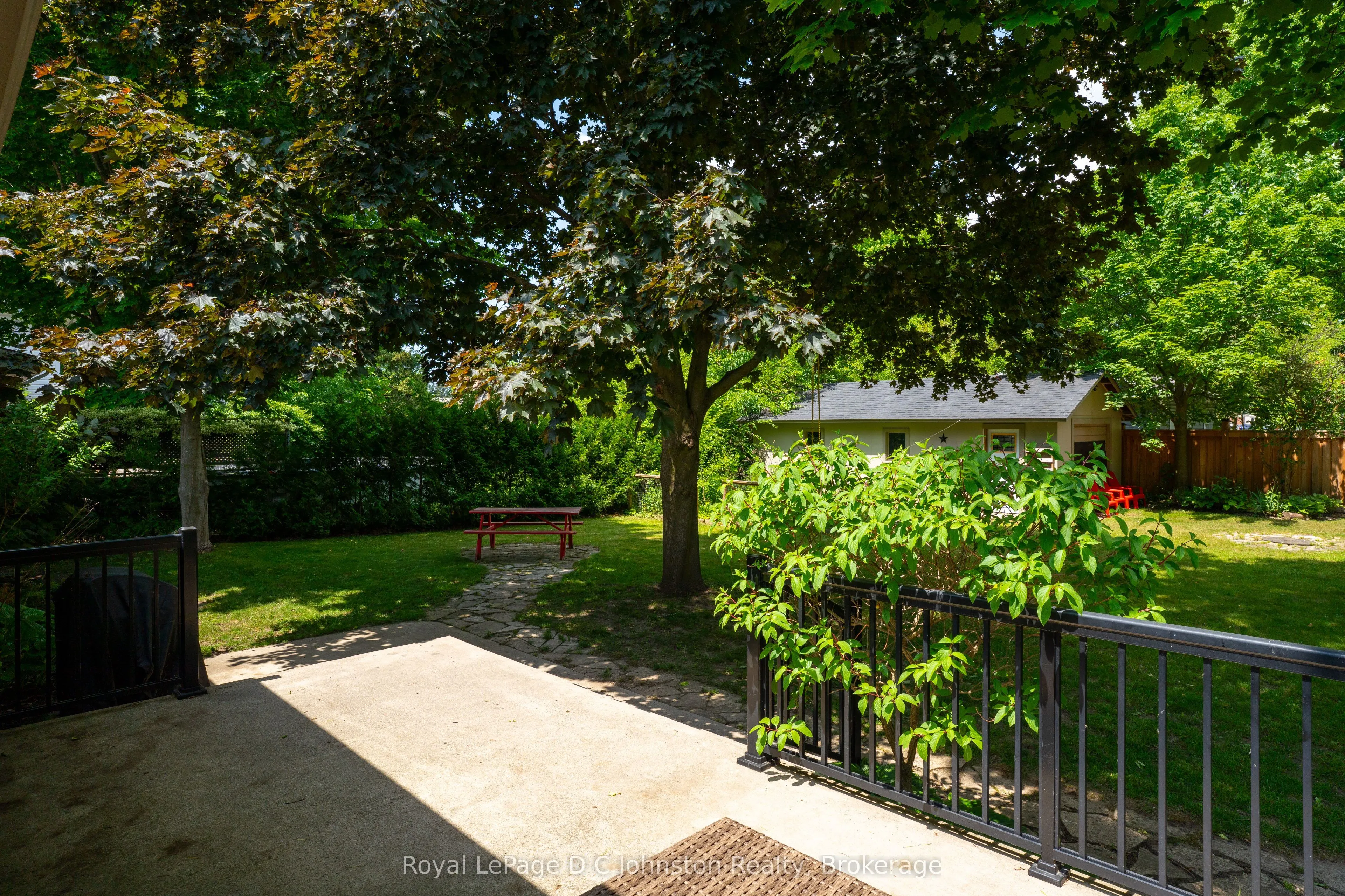 623 Louis Street