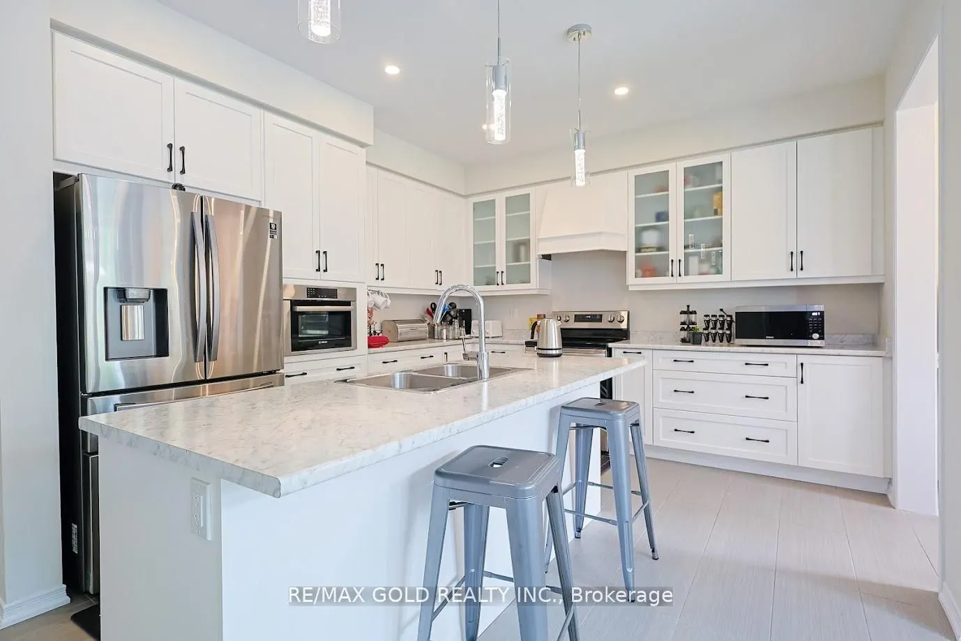 7892 Odell Crescent
