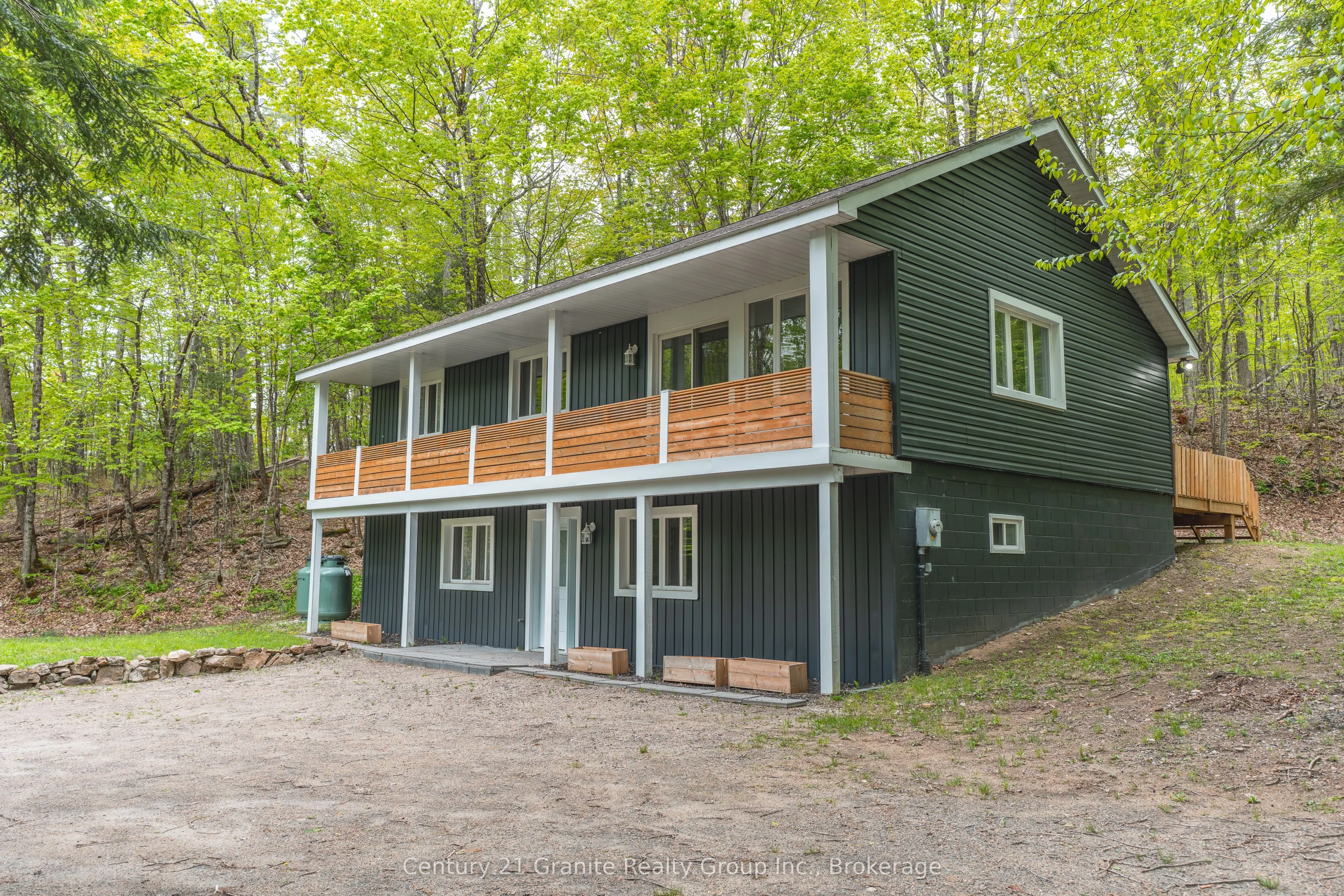 7032 County Road 121