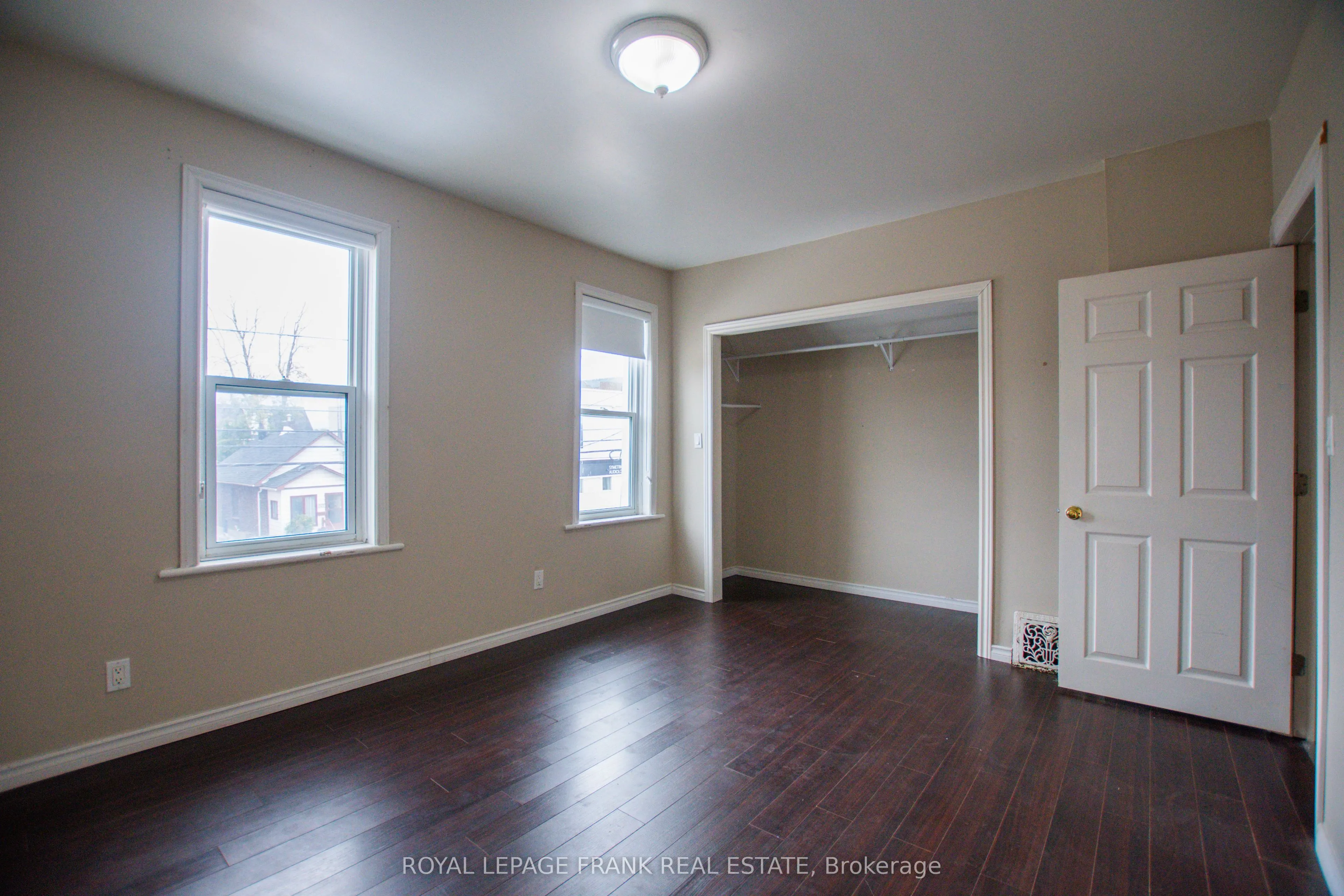 340 Regina Street