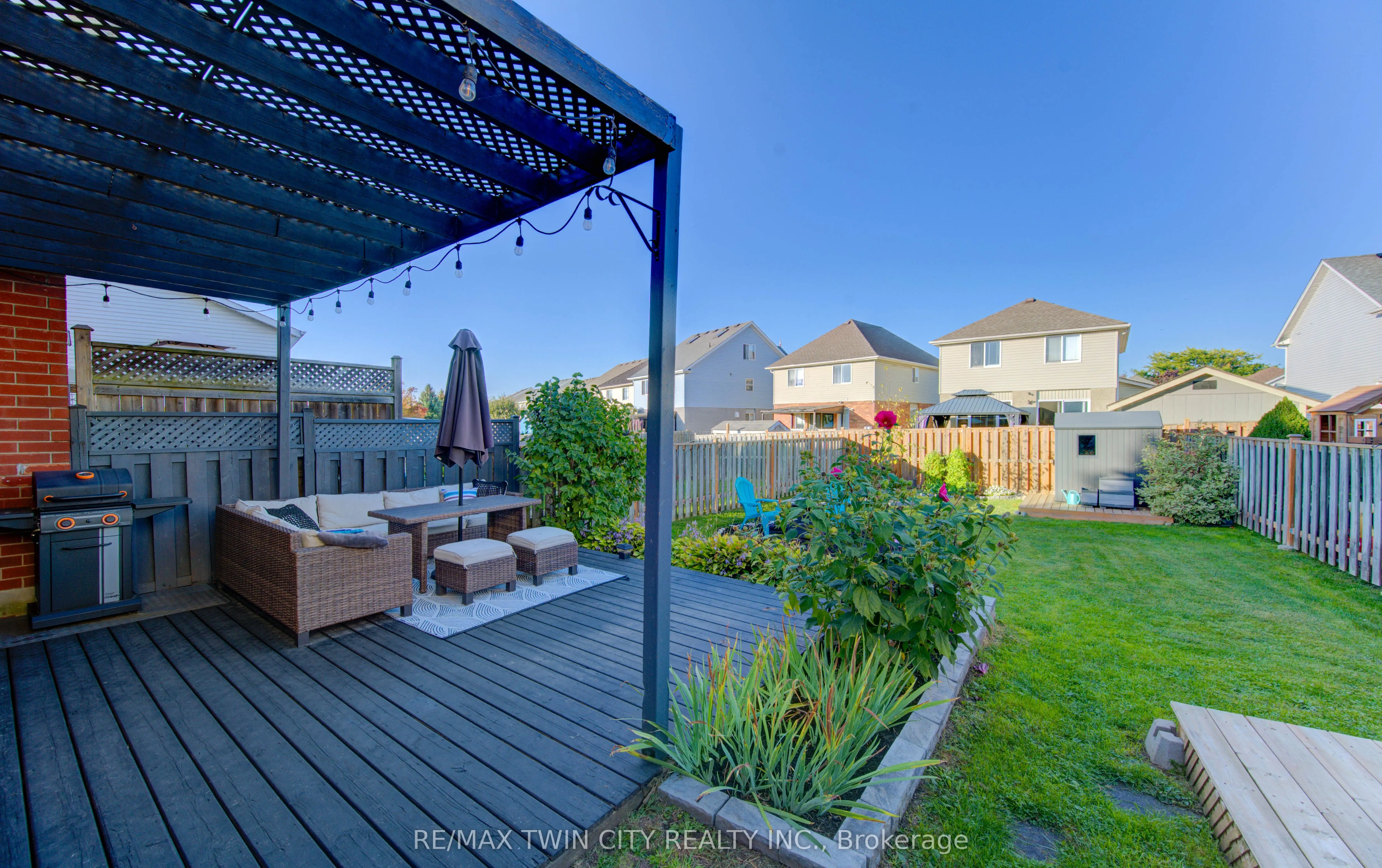 563 Mortimer Drive