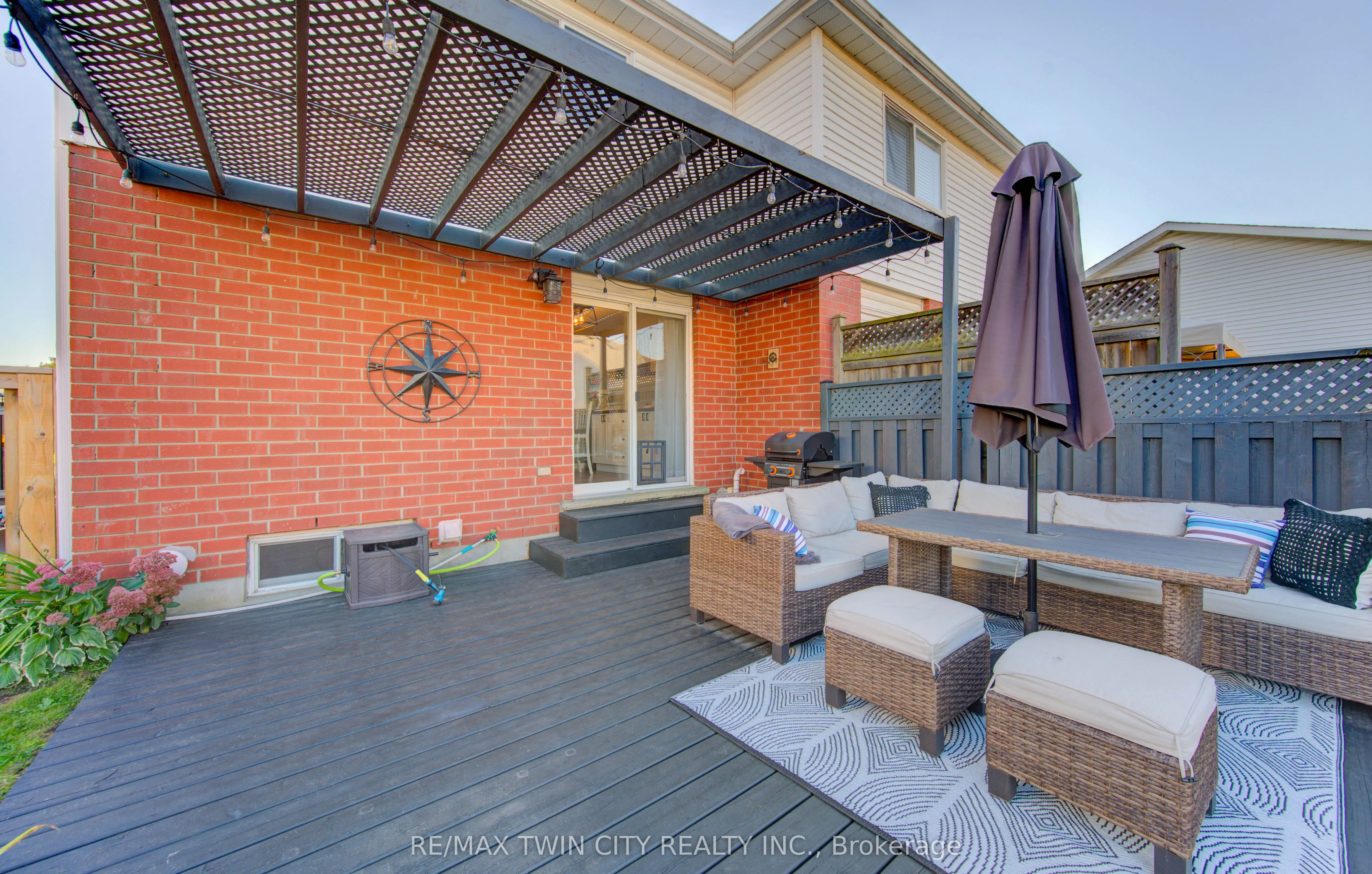 563 Mortimer Drive
