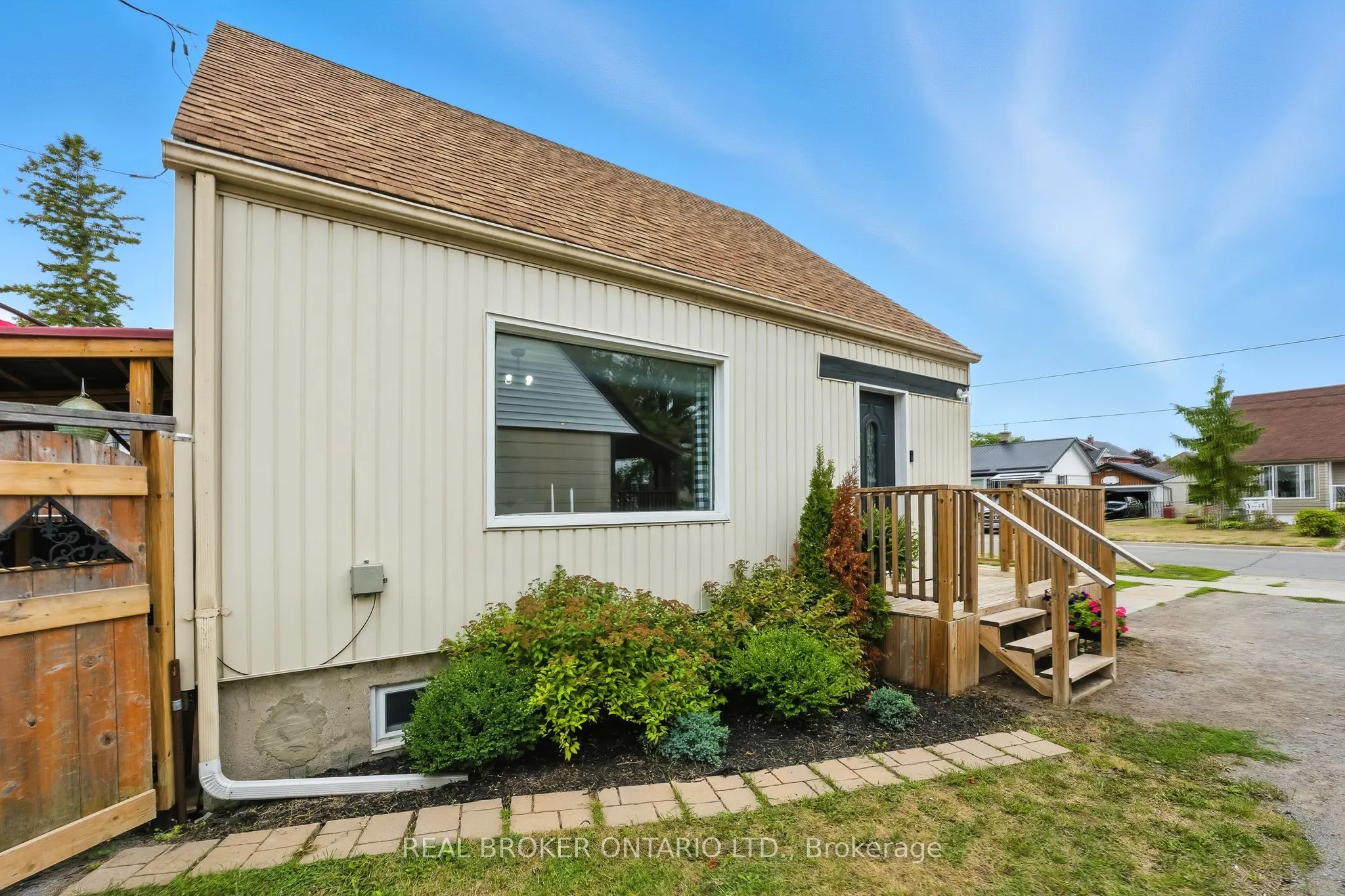 459 Rose Avenue