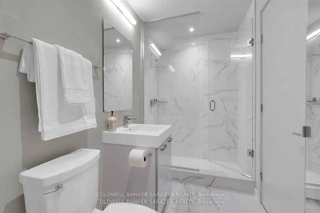 203 Catherine Street, #1407