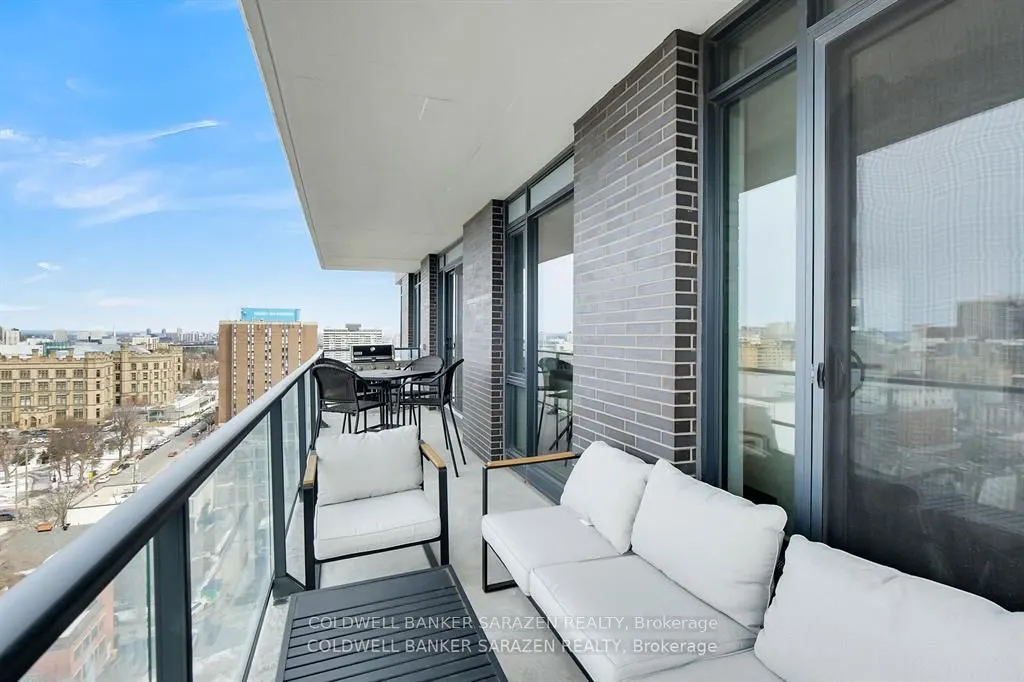 203 Catherine Street, #1407