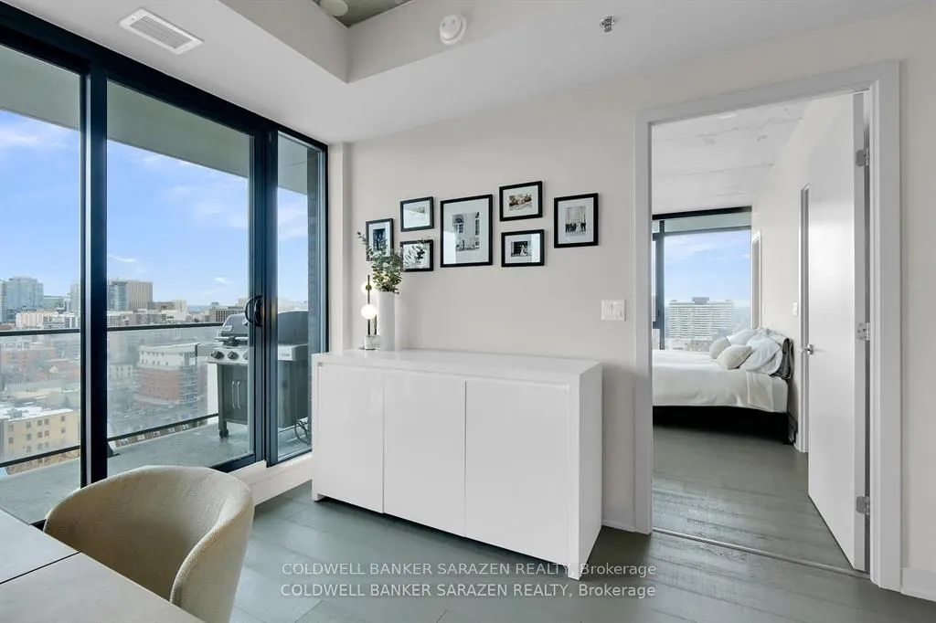 203 Catherine Street, #1407