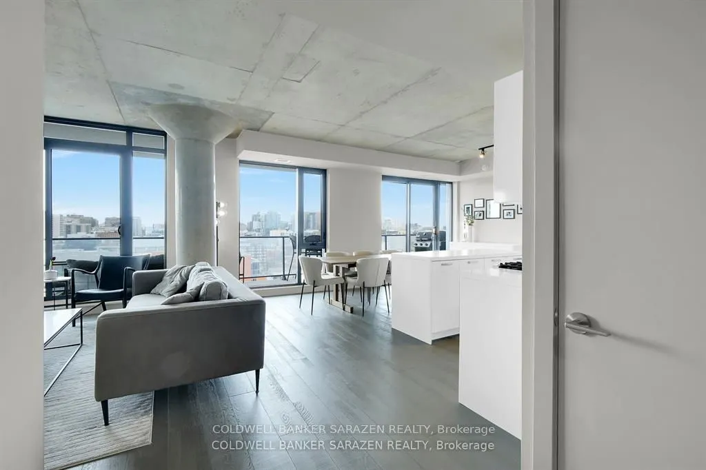 203 Catherine Street, #1407