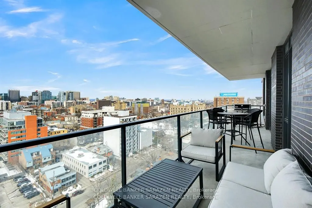 203 Catherine Street, #1407