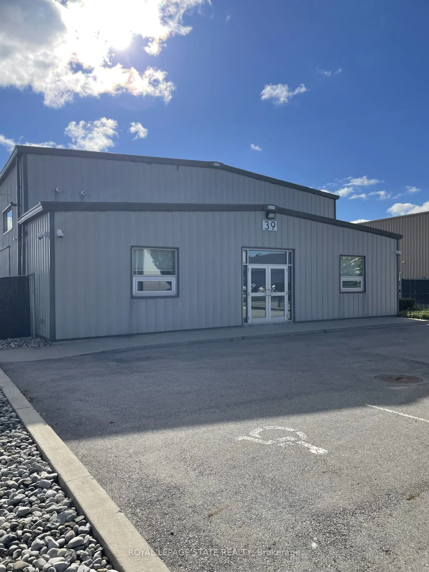 39 Ditton Drive, #1