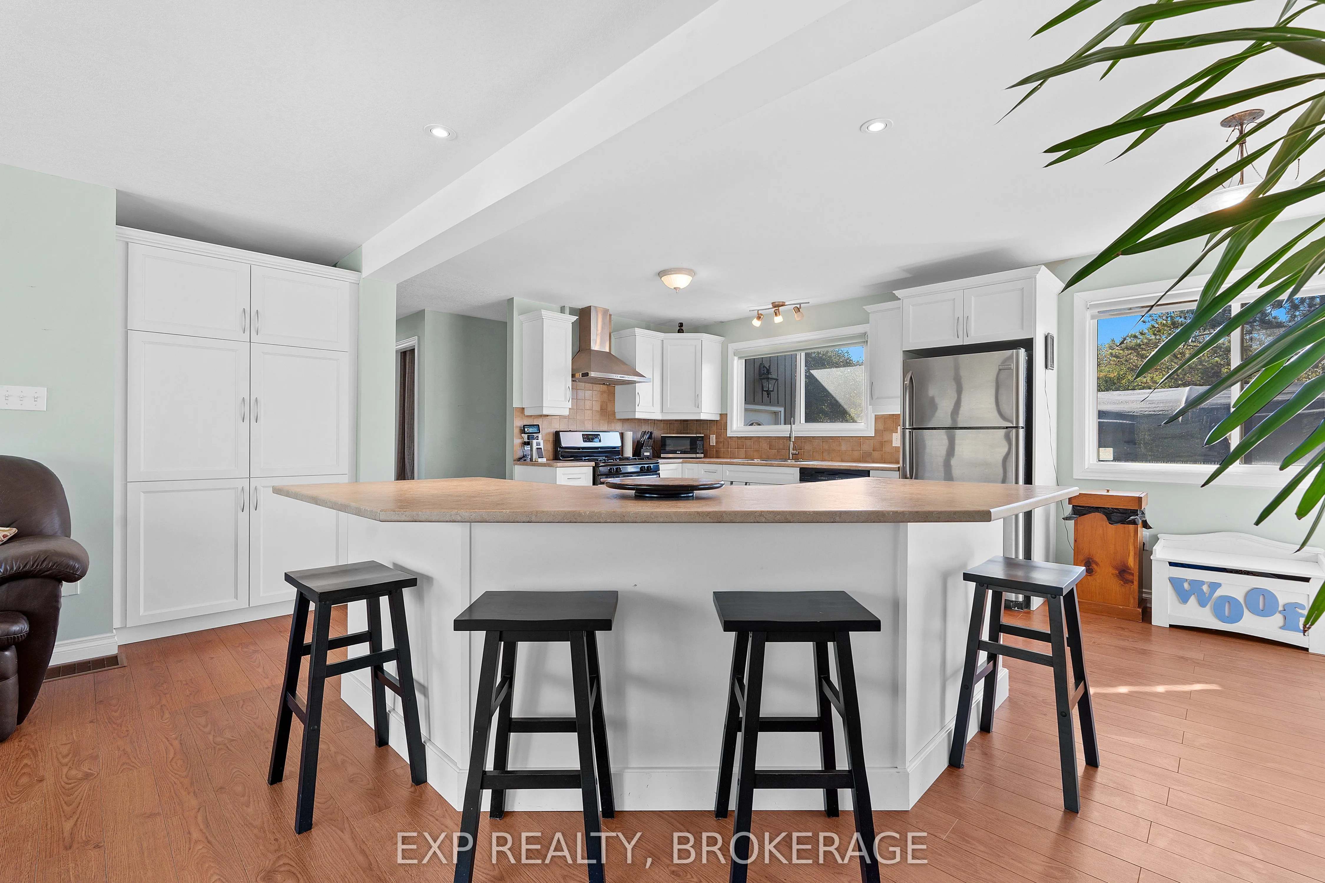 5425 PETWORTH Road