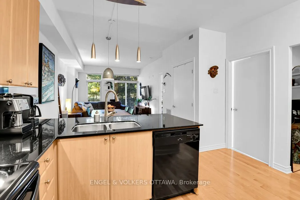 205 Bolton Street, #115