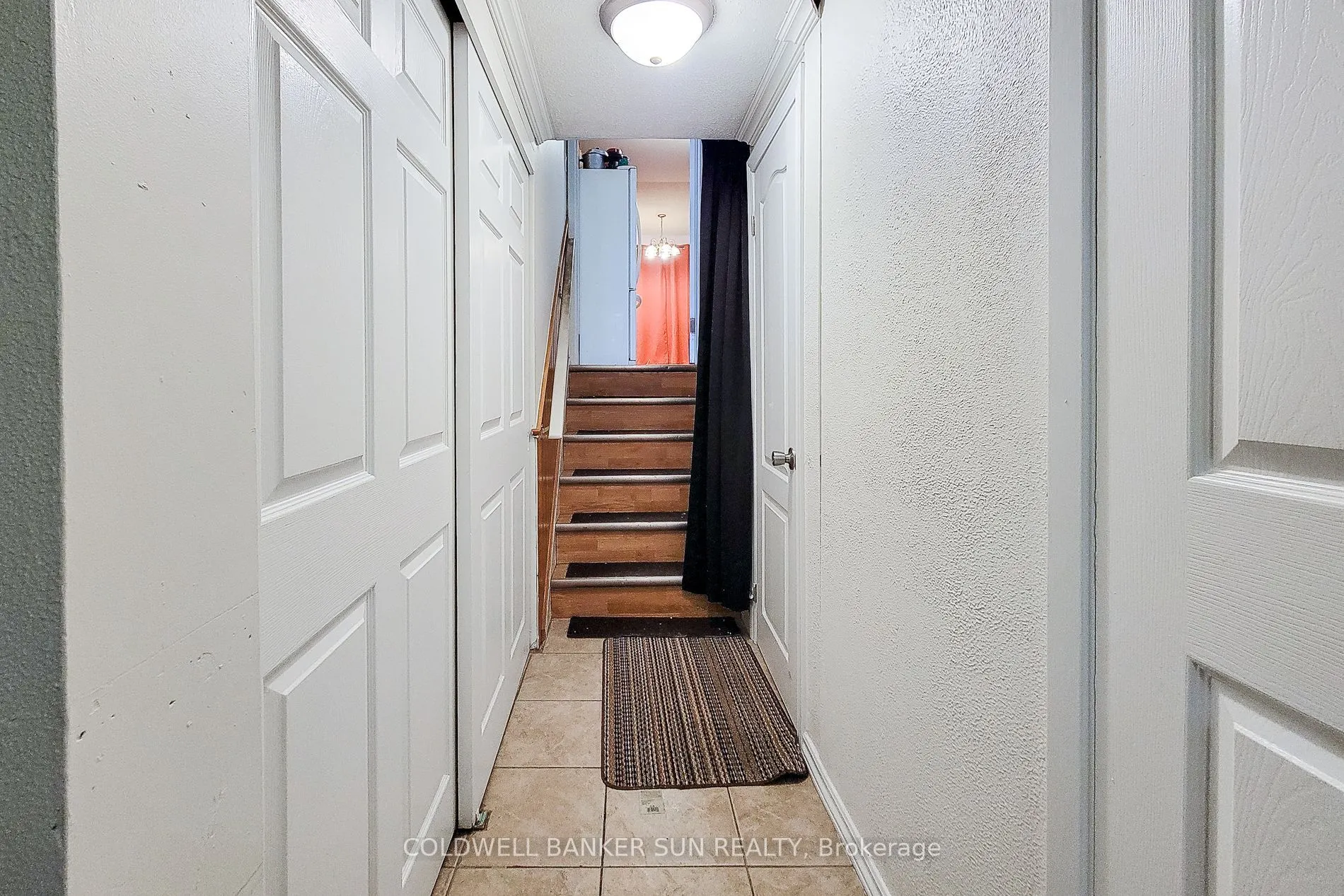 566 Greenhill Avenue