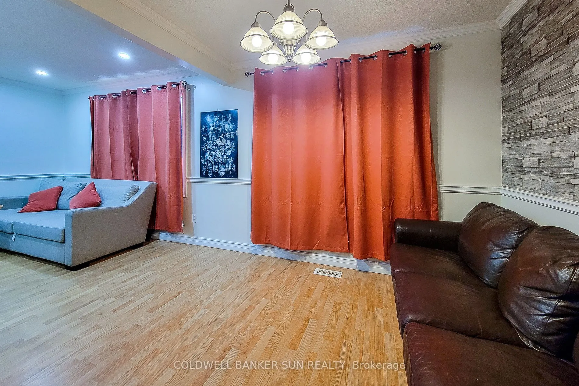 566 Greenhill Avenue