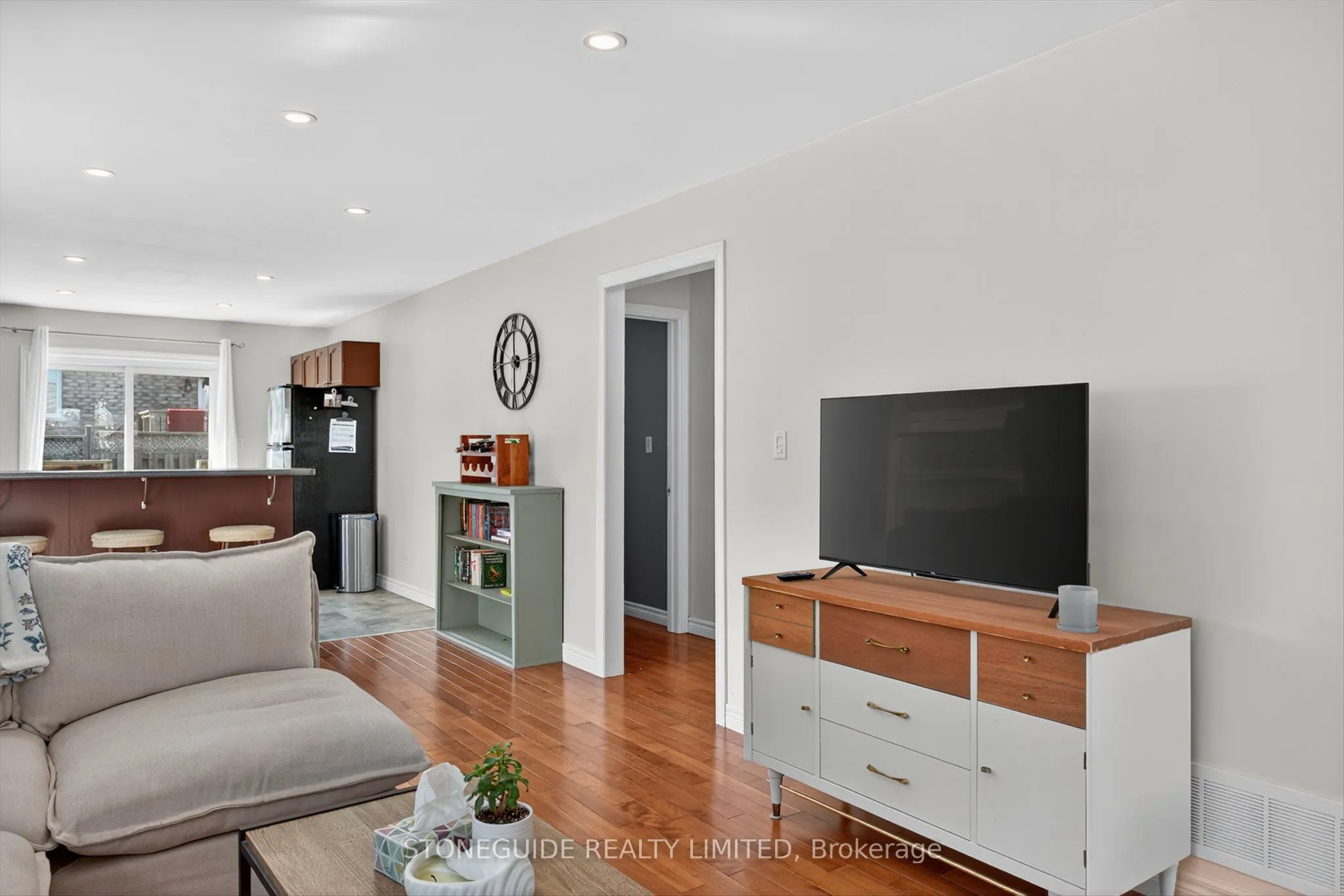 1 Marsh Court