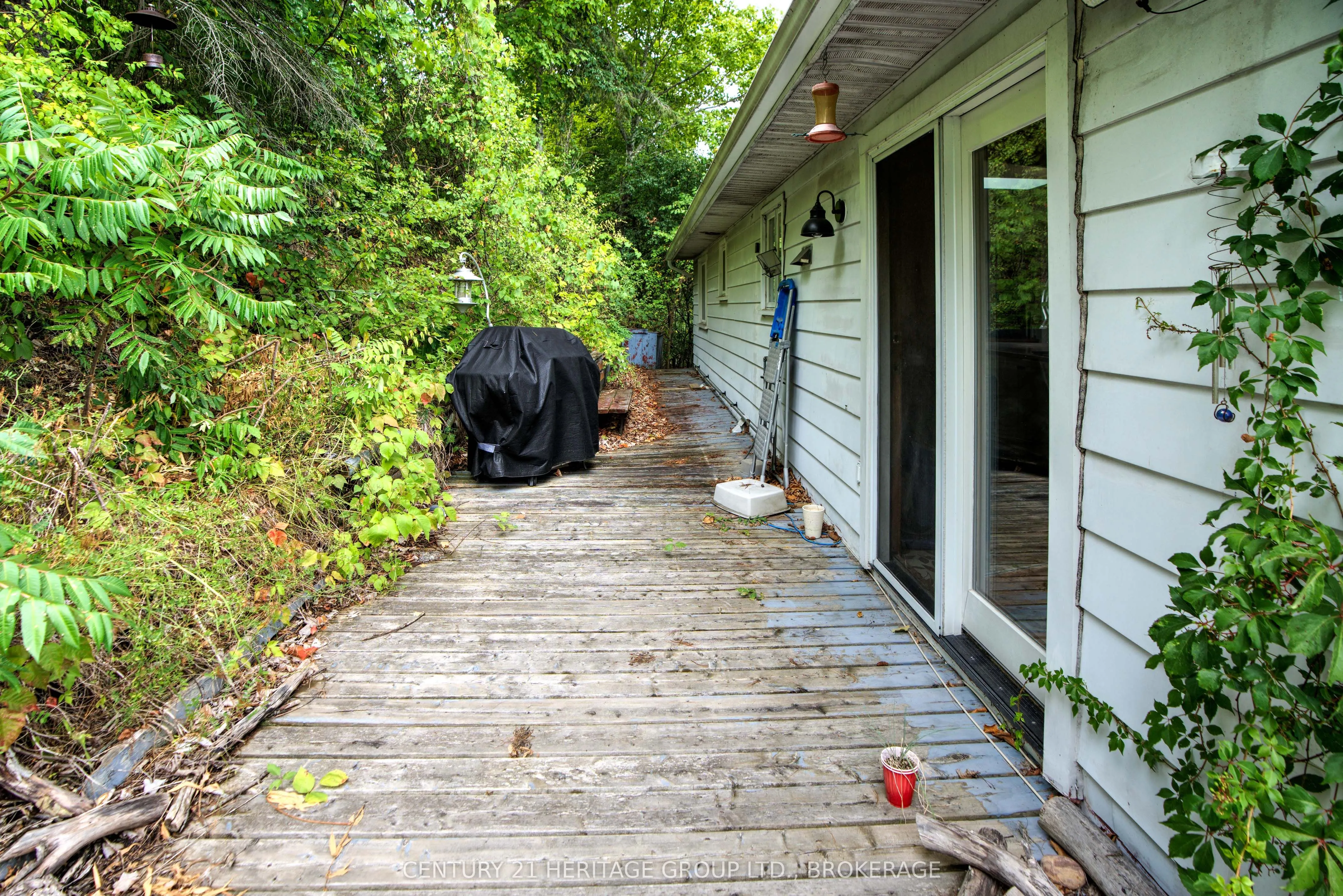 1125 Westbrook Road