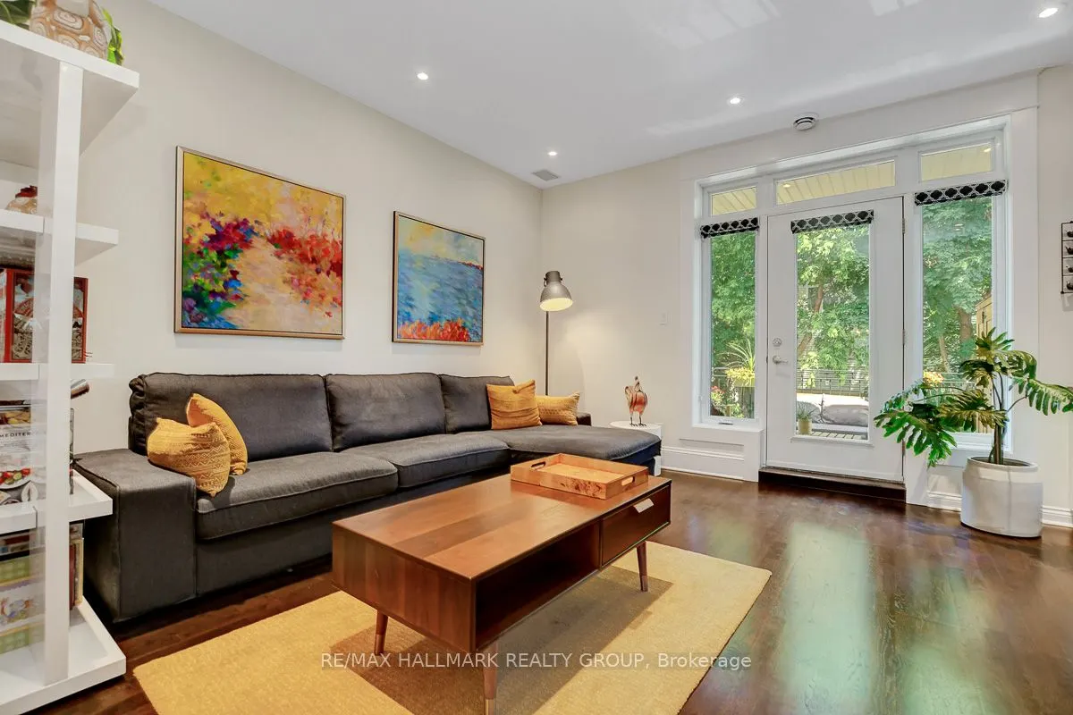 29 Springfield Road, #B