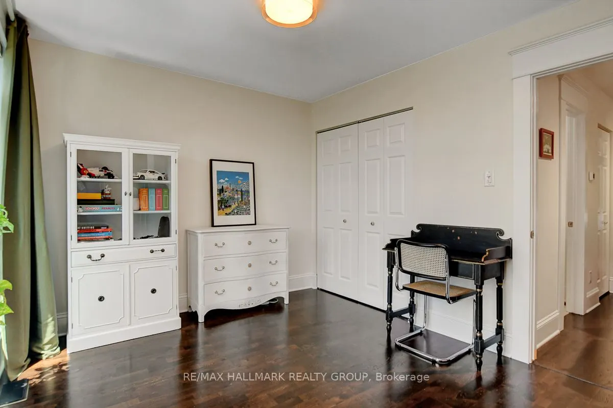 29 Springfield Road, #B