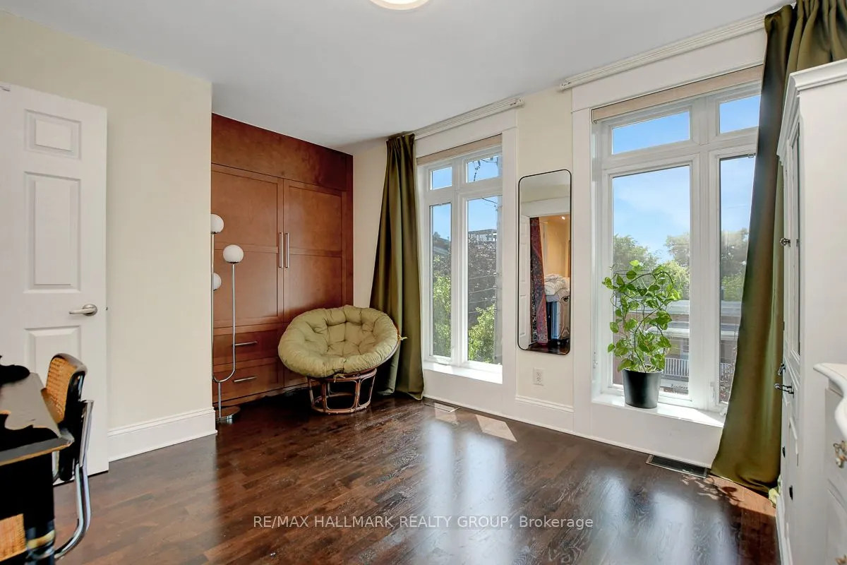 29 Springfield Road, #B