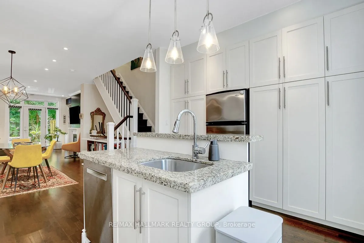 29 Springfield Road, #B