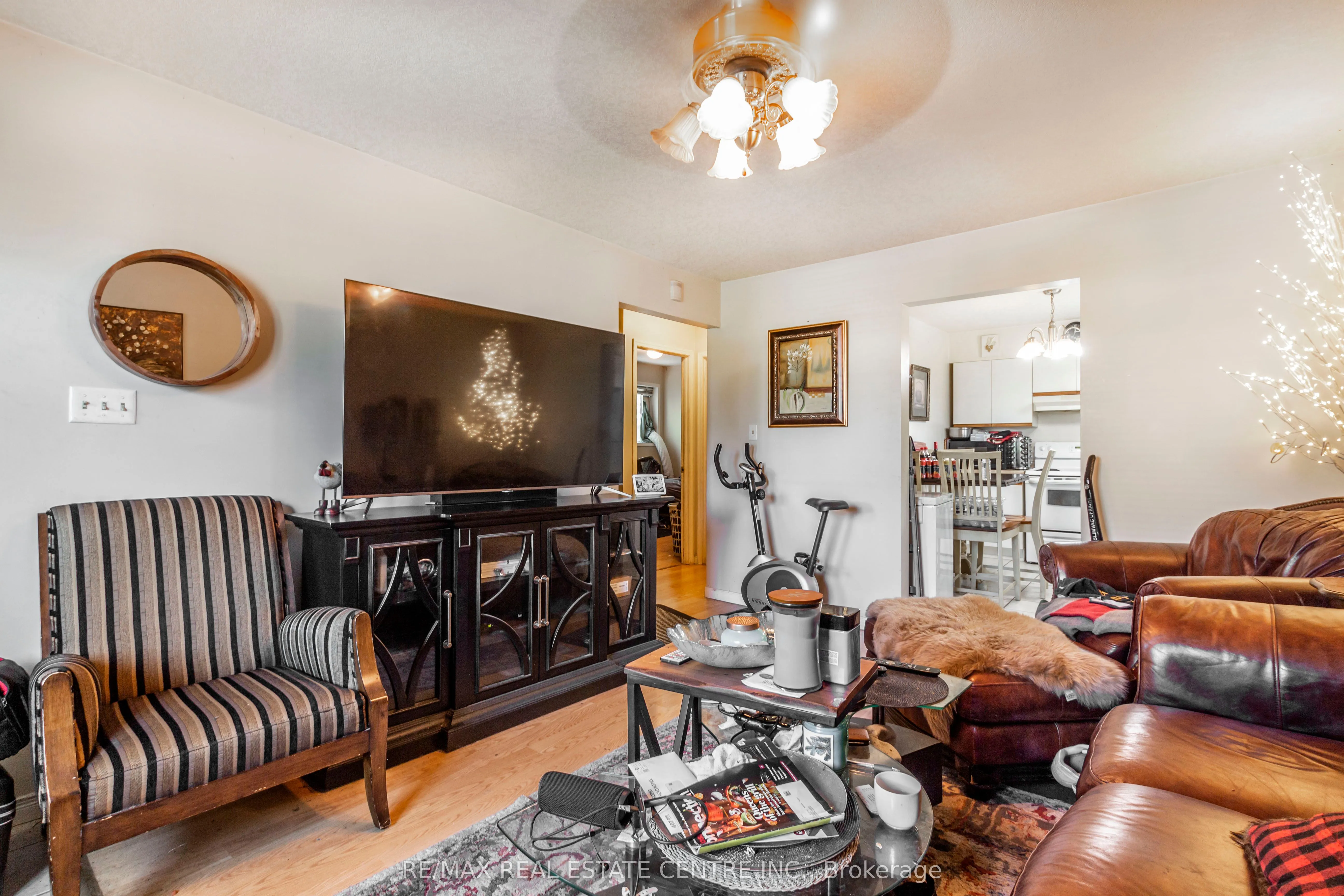104 Oakwood Avenue