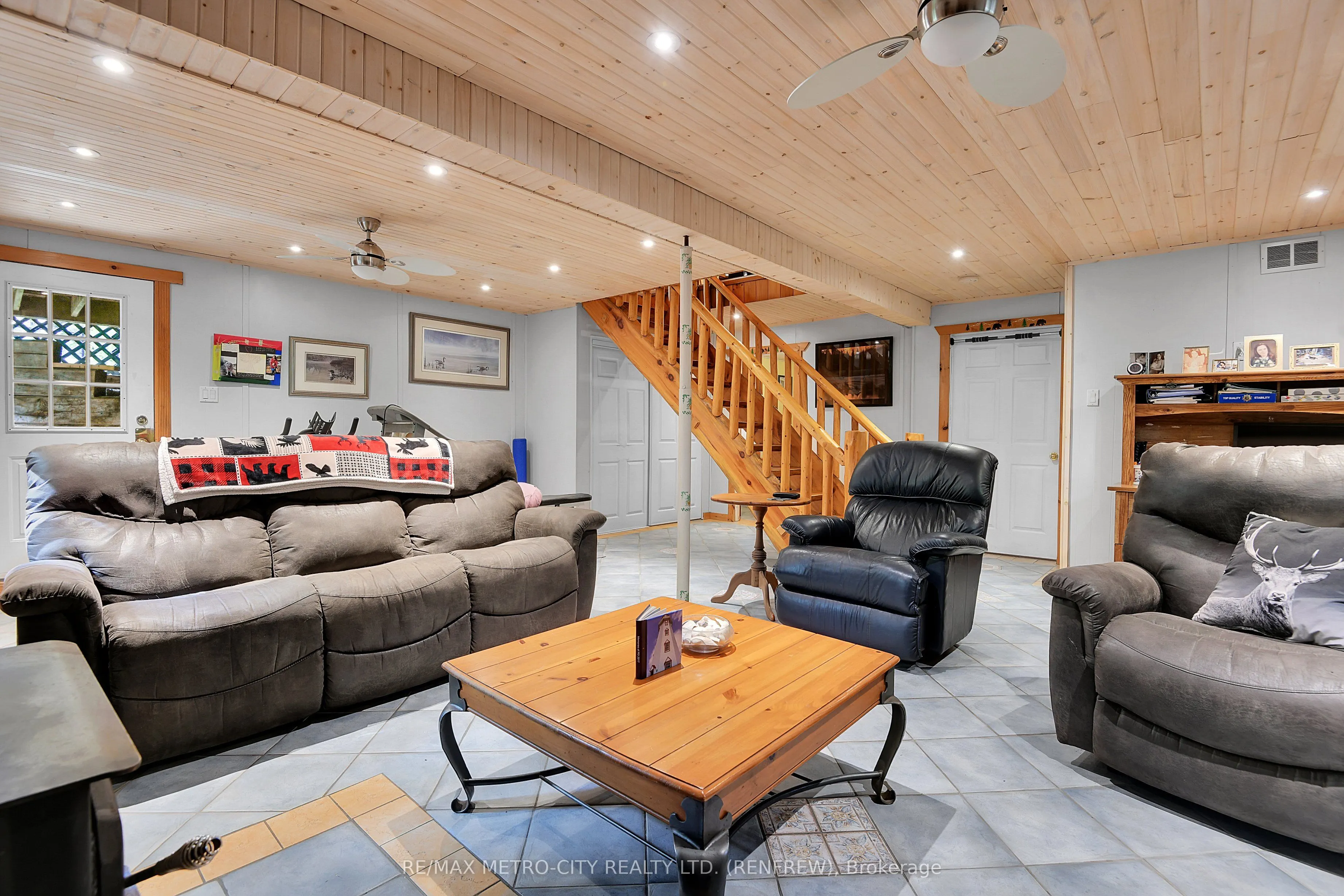 109 Scharf Lane