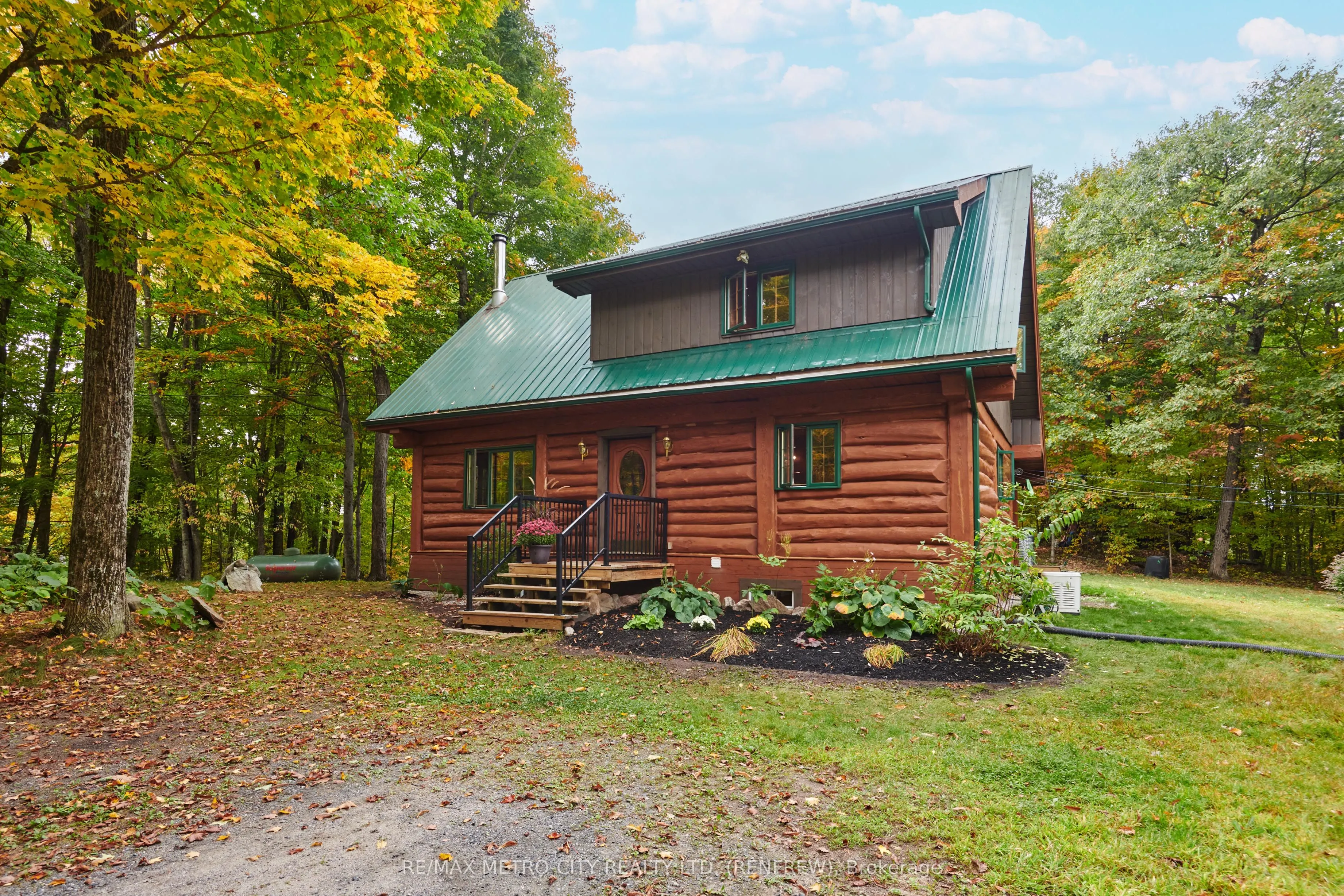 109 Scharf Lane