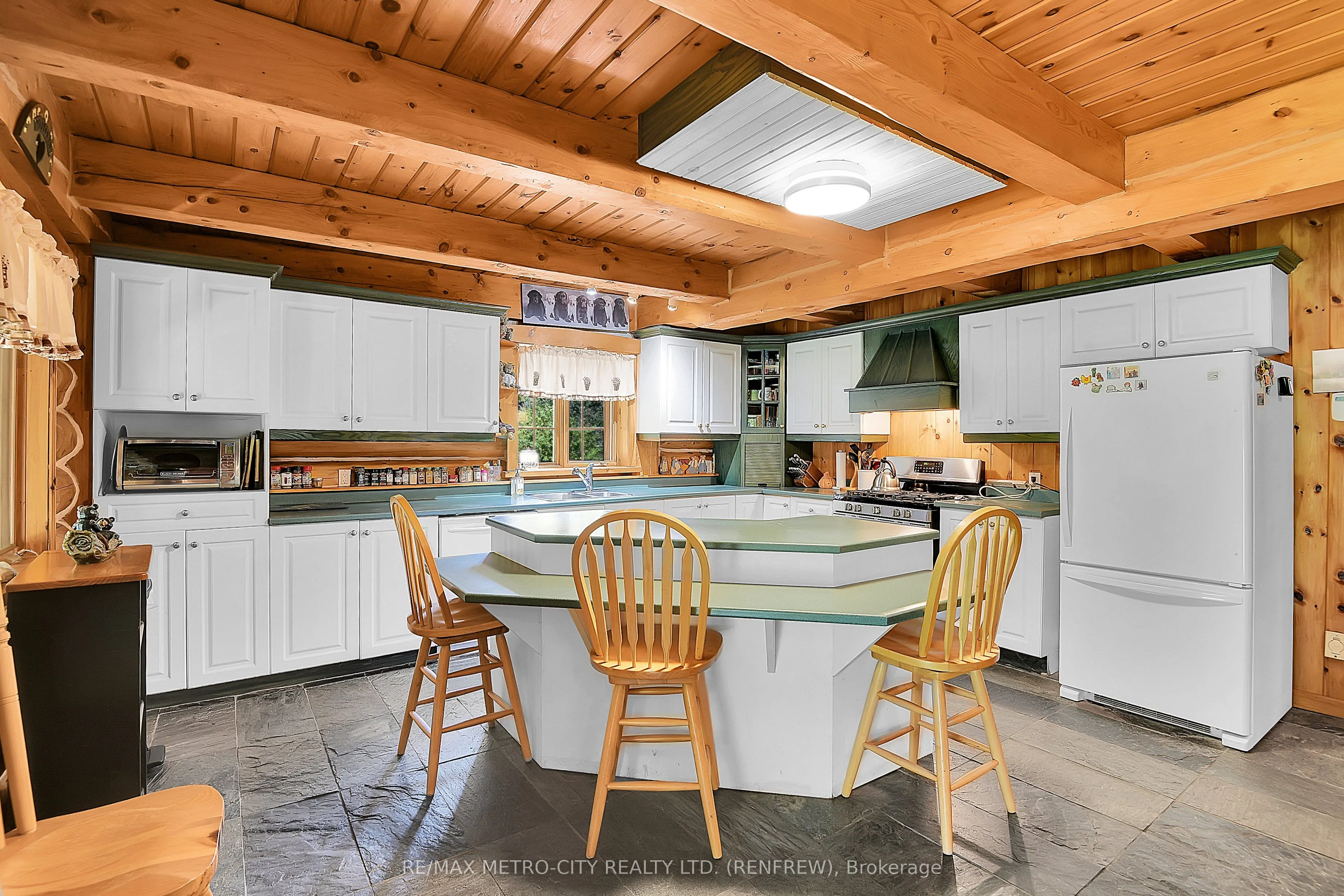 109 Scharf Lane