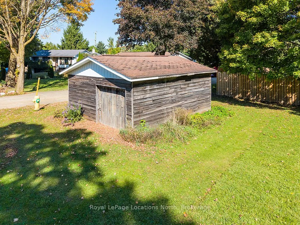 140 Loucks Lane