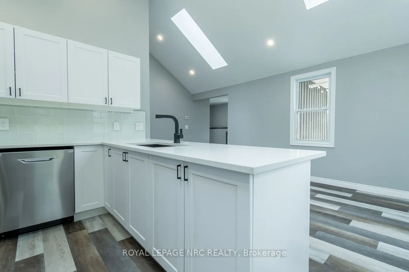 10556 Woodland Drive