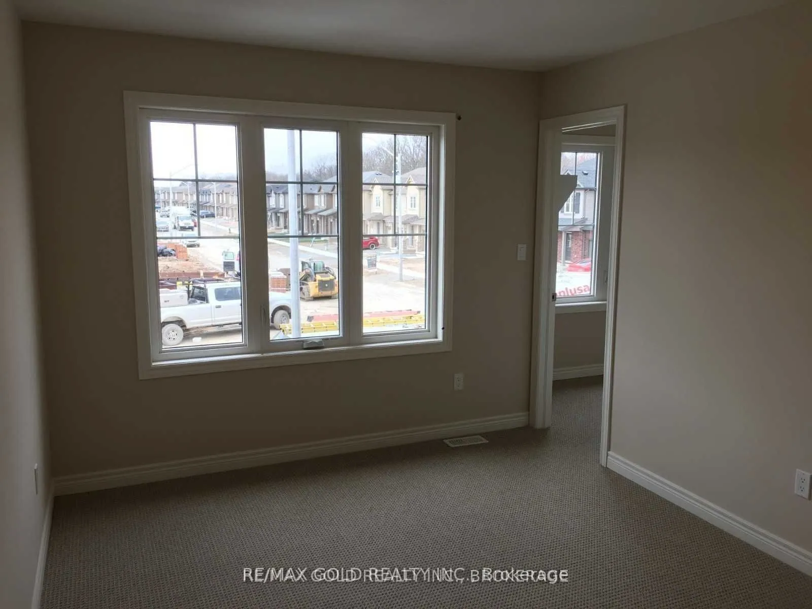 36 Damude Avenue
