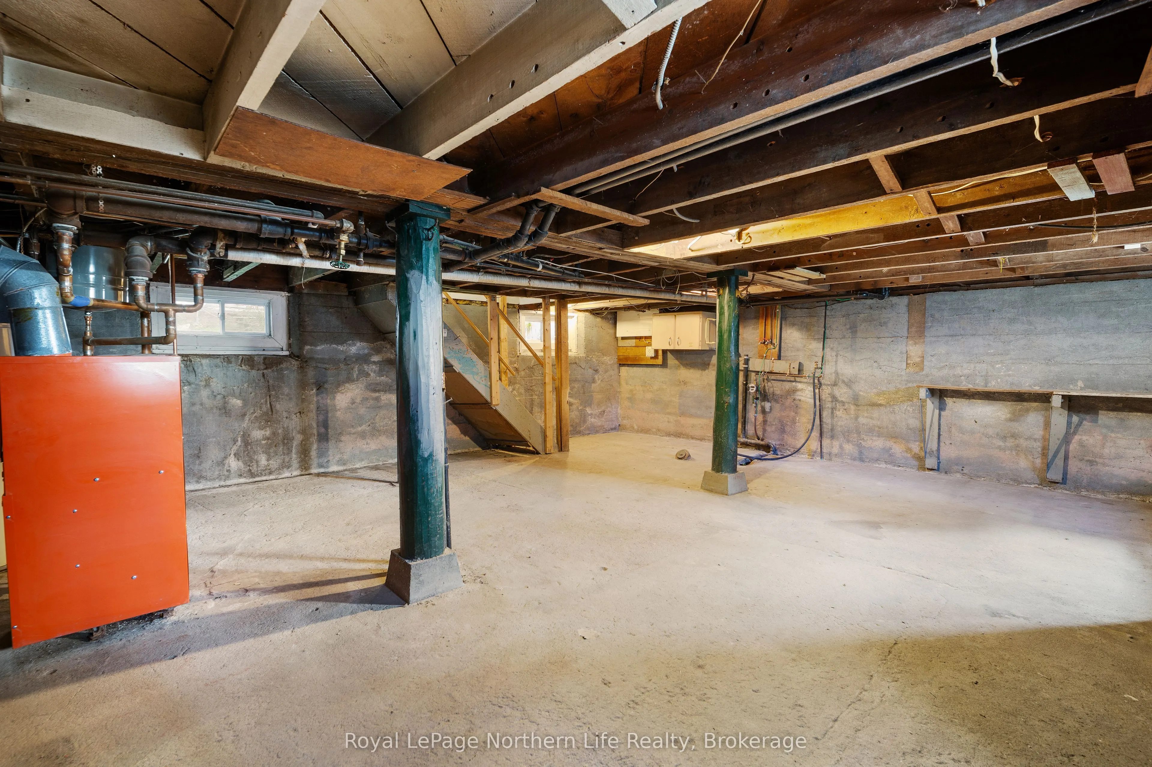 986 Main Street