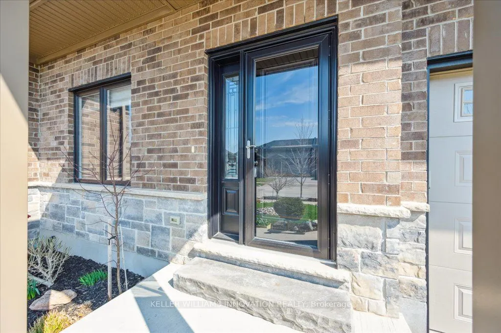 28 Bur Oak Drive
