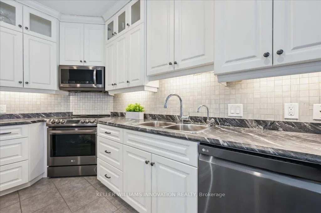 28 Bur Oak Drive