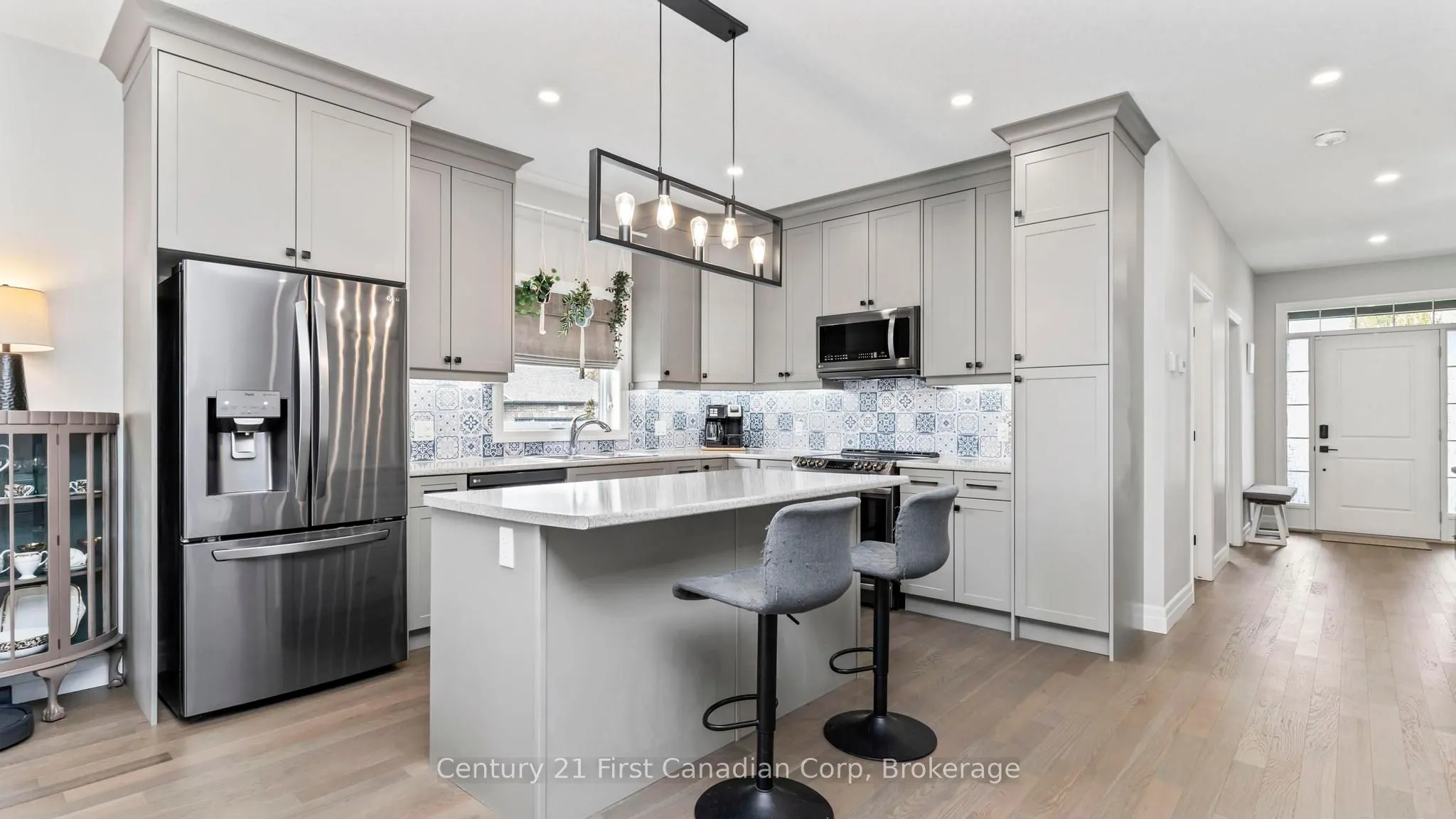 121 Robin Ridge Drive, #35
