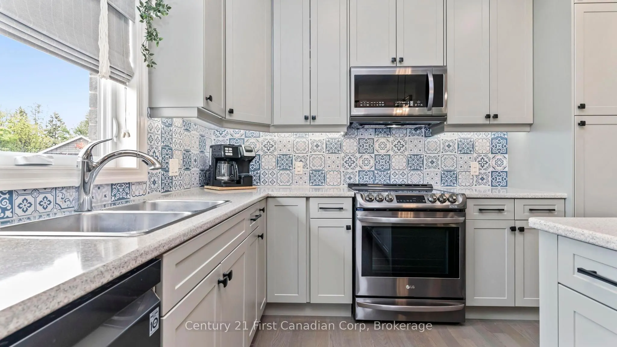 121 Robin Ridge Drive, #35