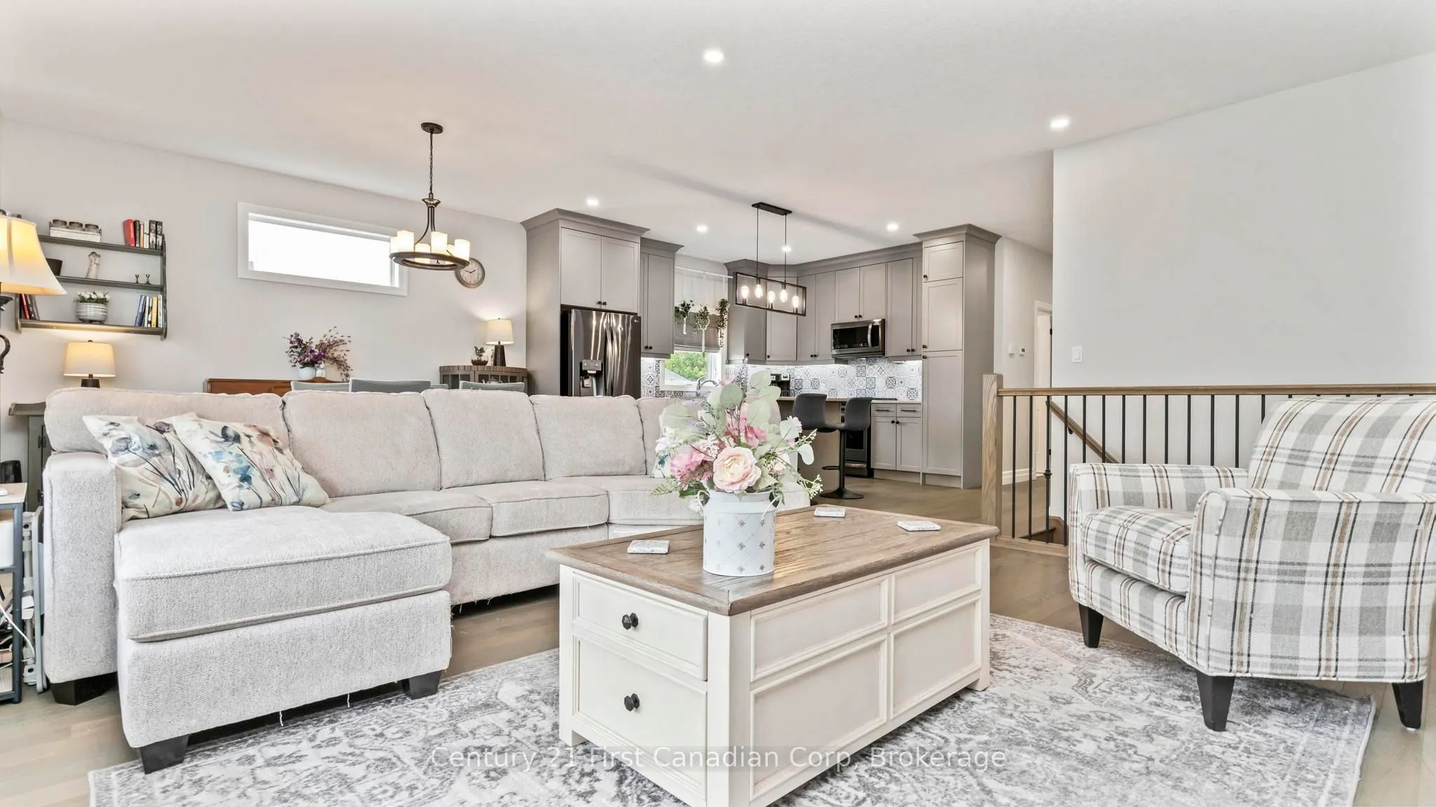 121 Robin Ridge Drive, #35