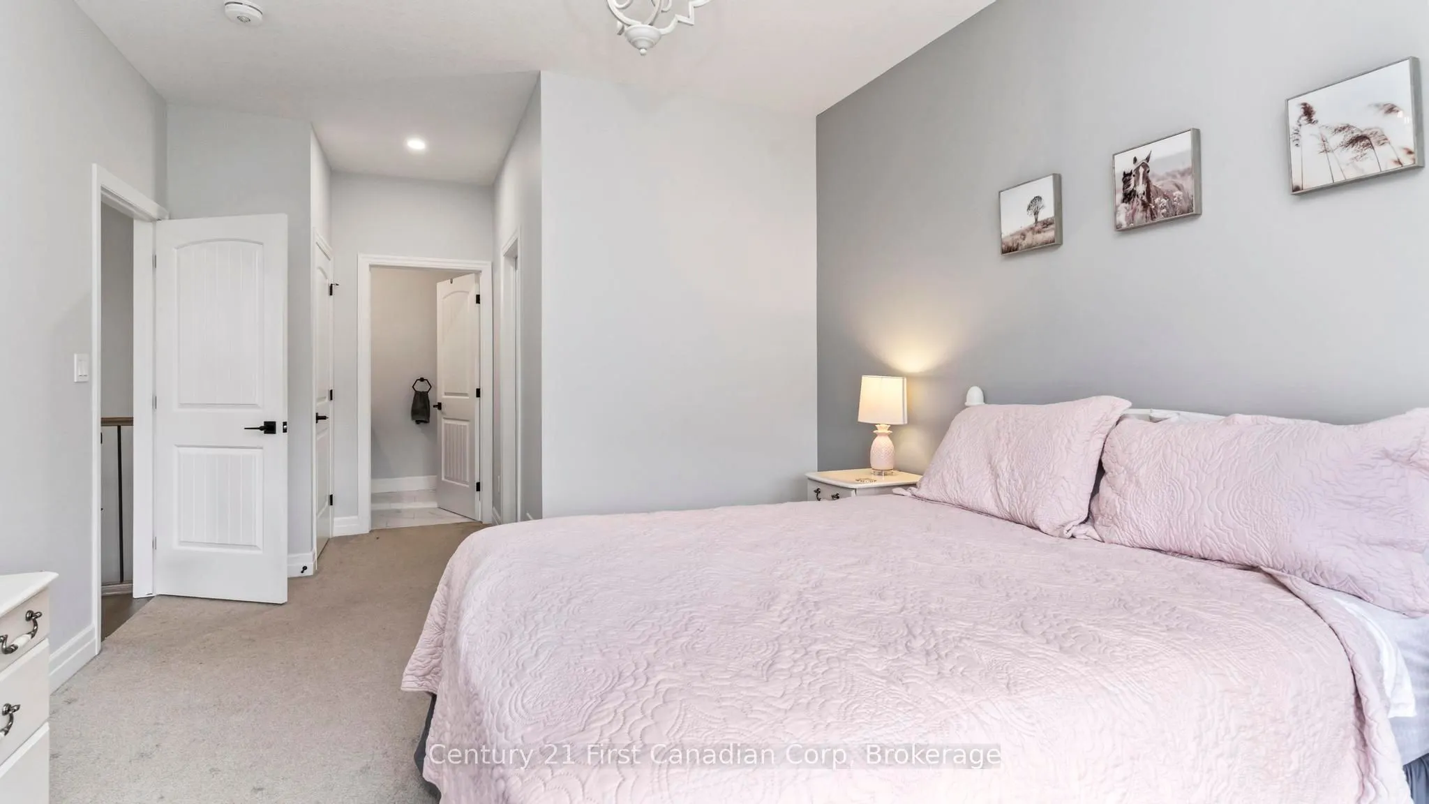 121 Robin Ridge Drive, #35