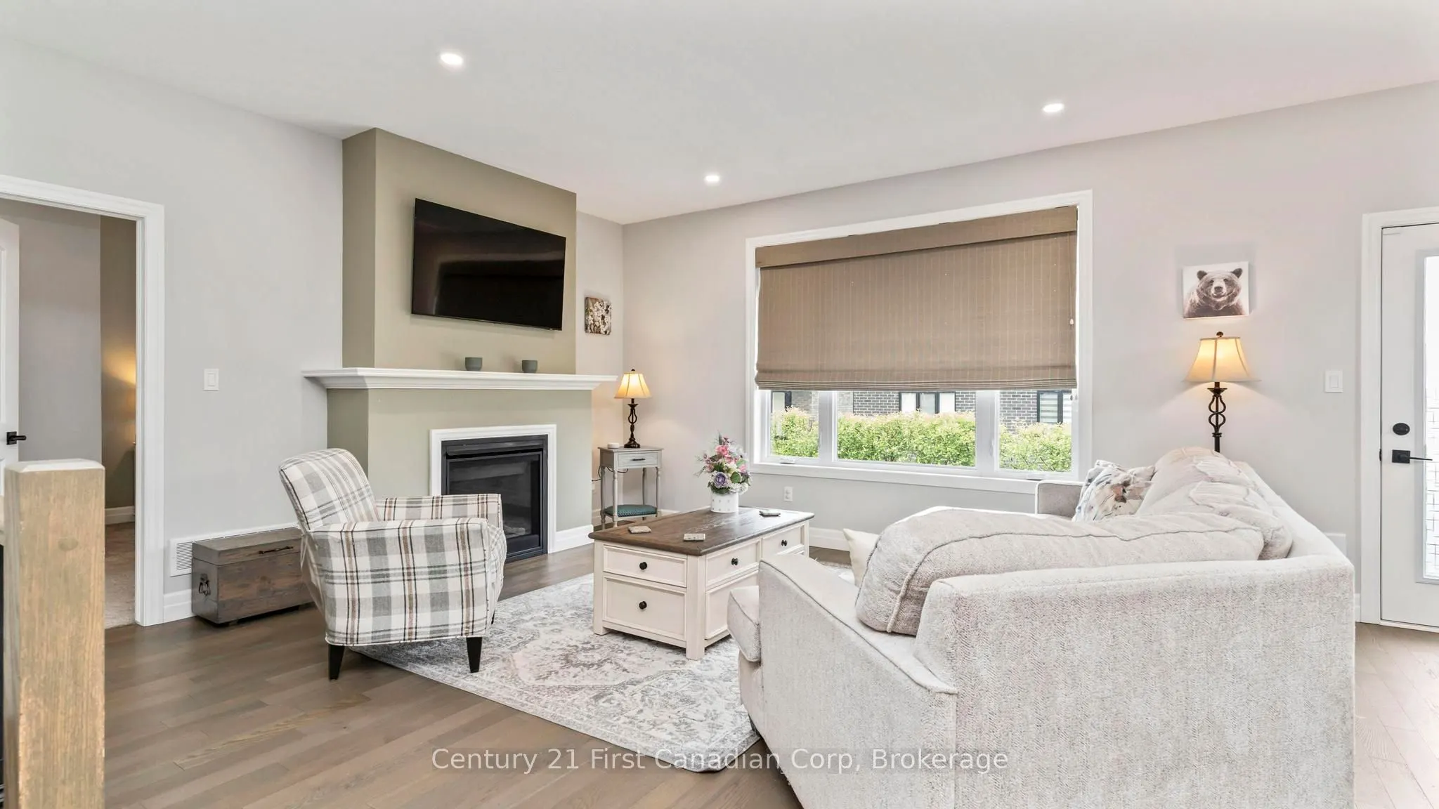 121 Robin Ridge Drive, #35