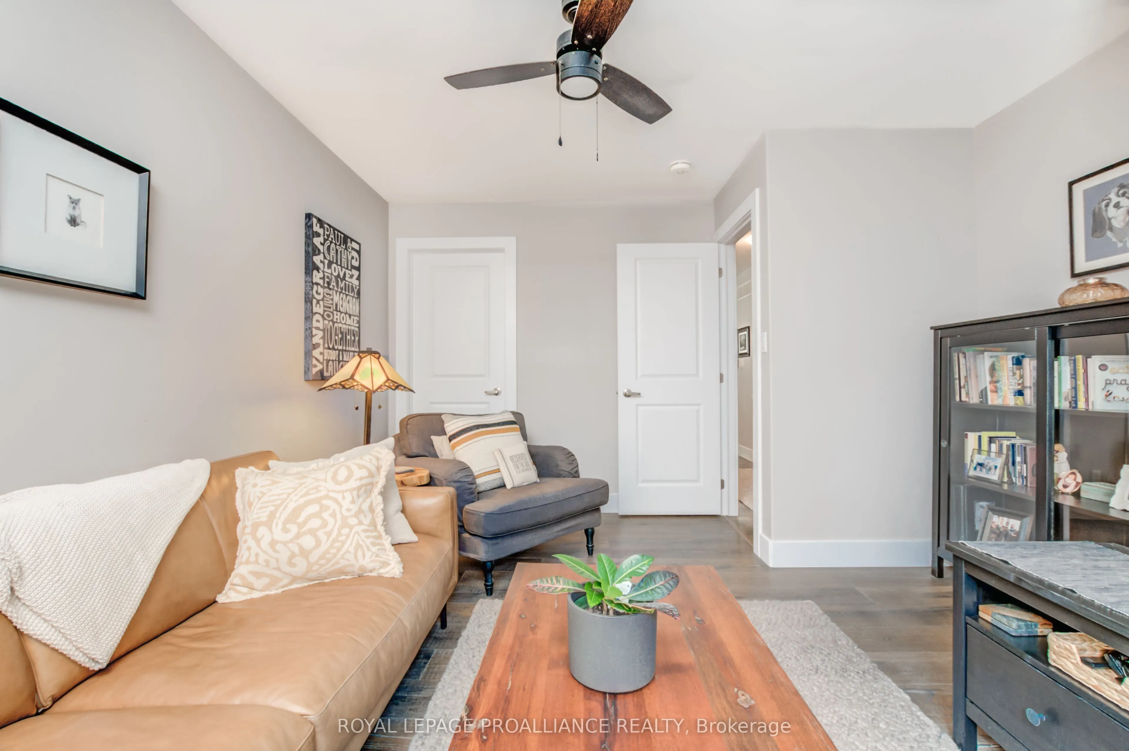 6 Lawrence Avenue